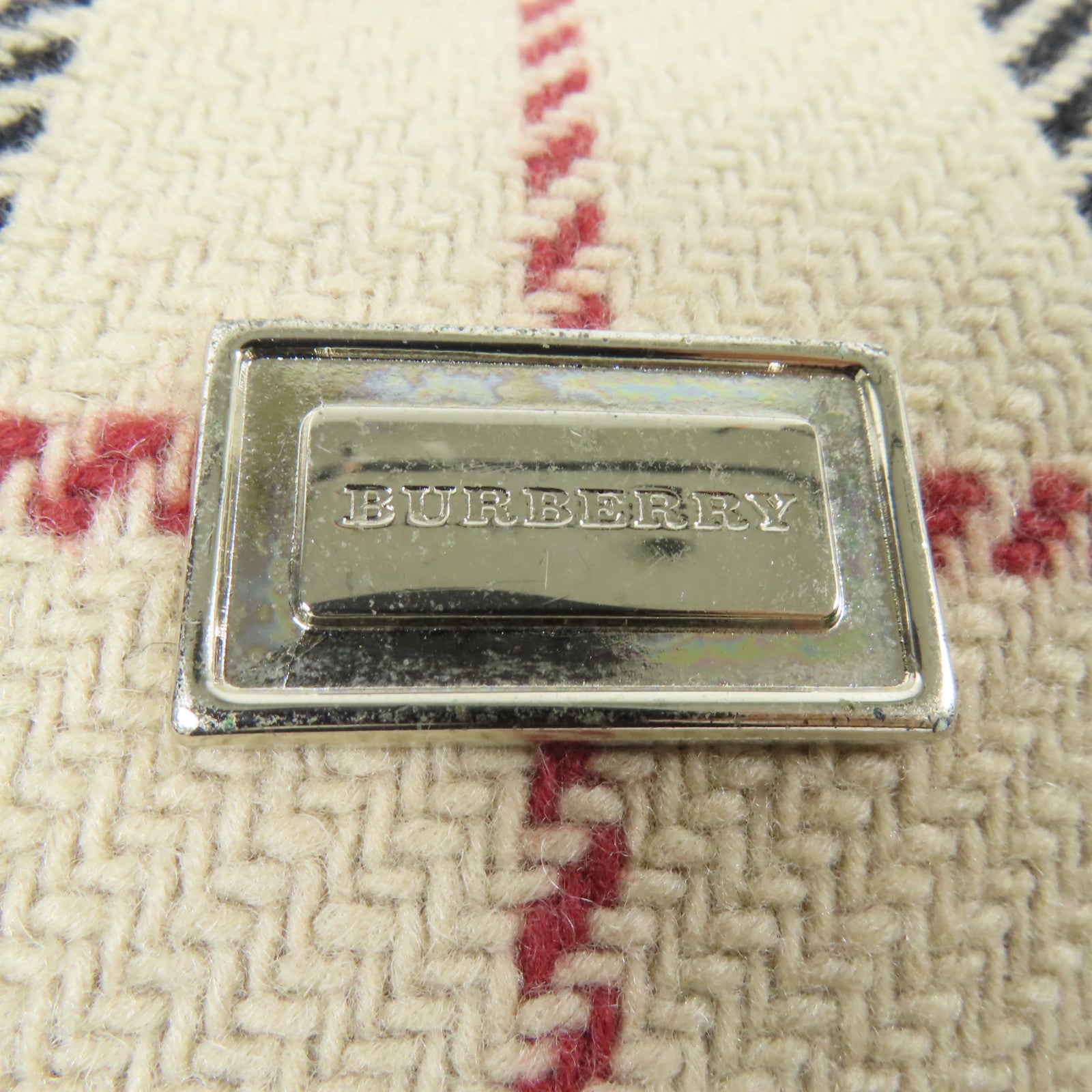 BURBERRY 羊絨Shoulder Bag銀扣肩背袋