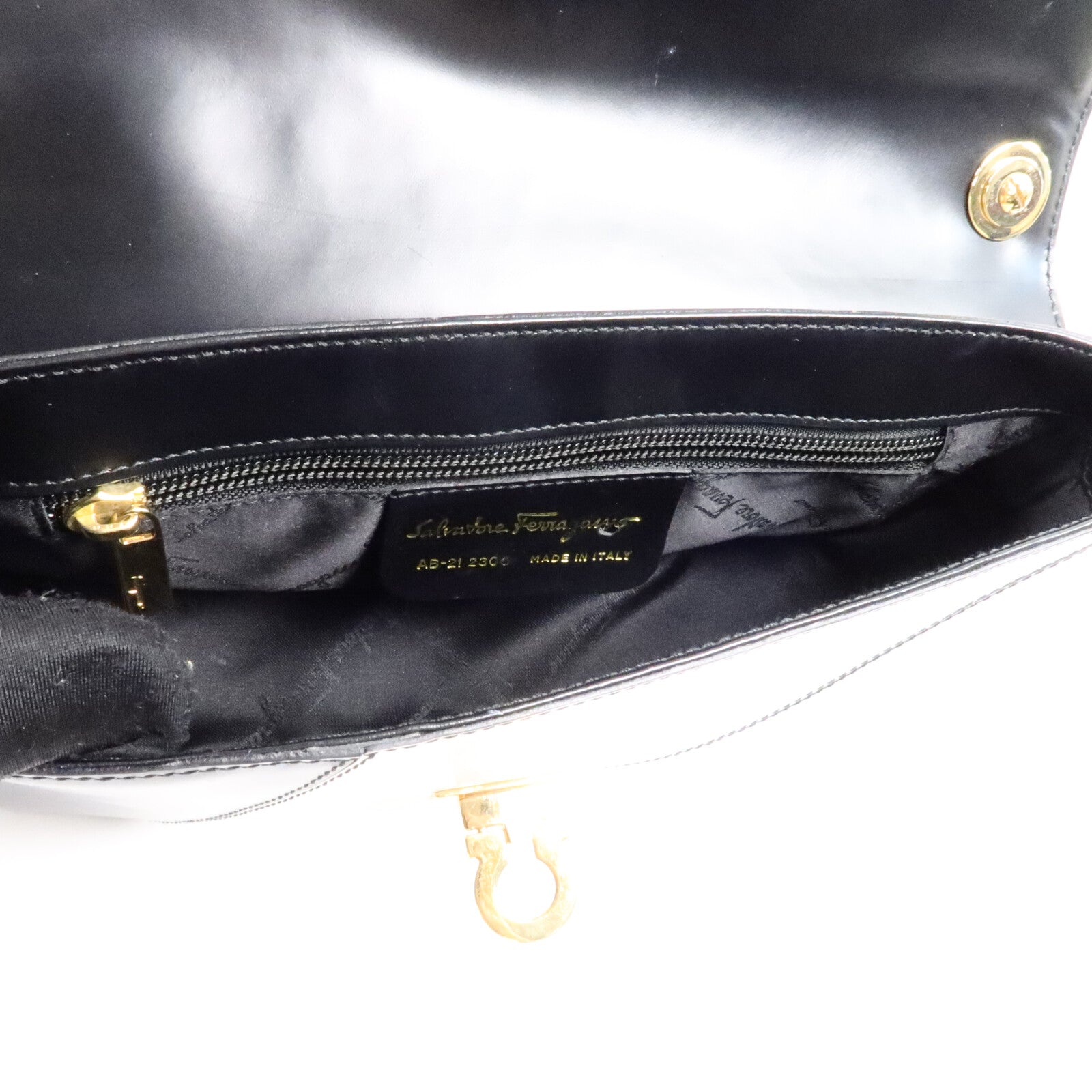 Salvatore Ferragamo 牛皮皮革Shoulder Bag肩背袋
