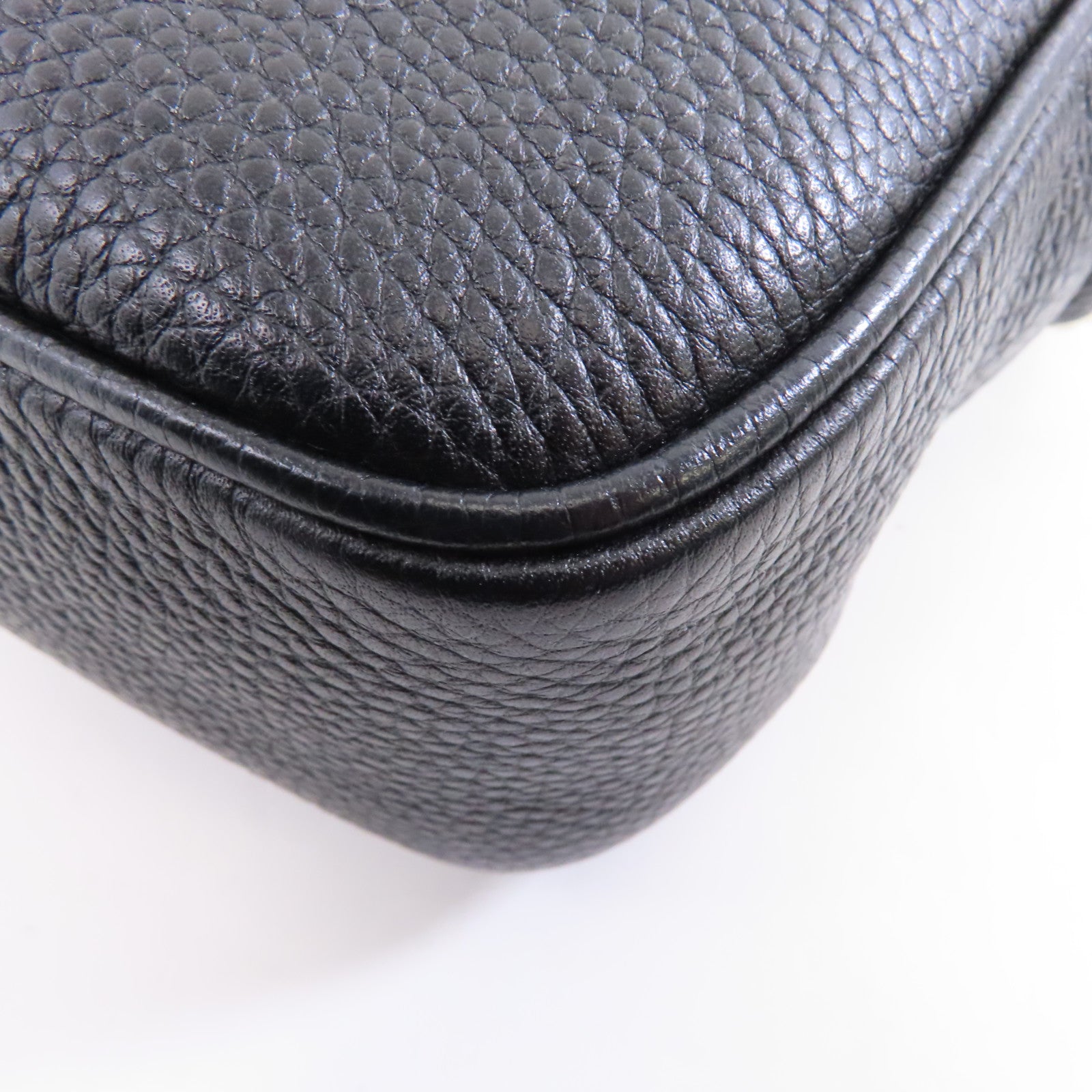 GUCCI 牛皮皮革Soho Disco金扣肩背袋黑色