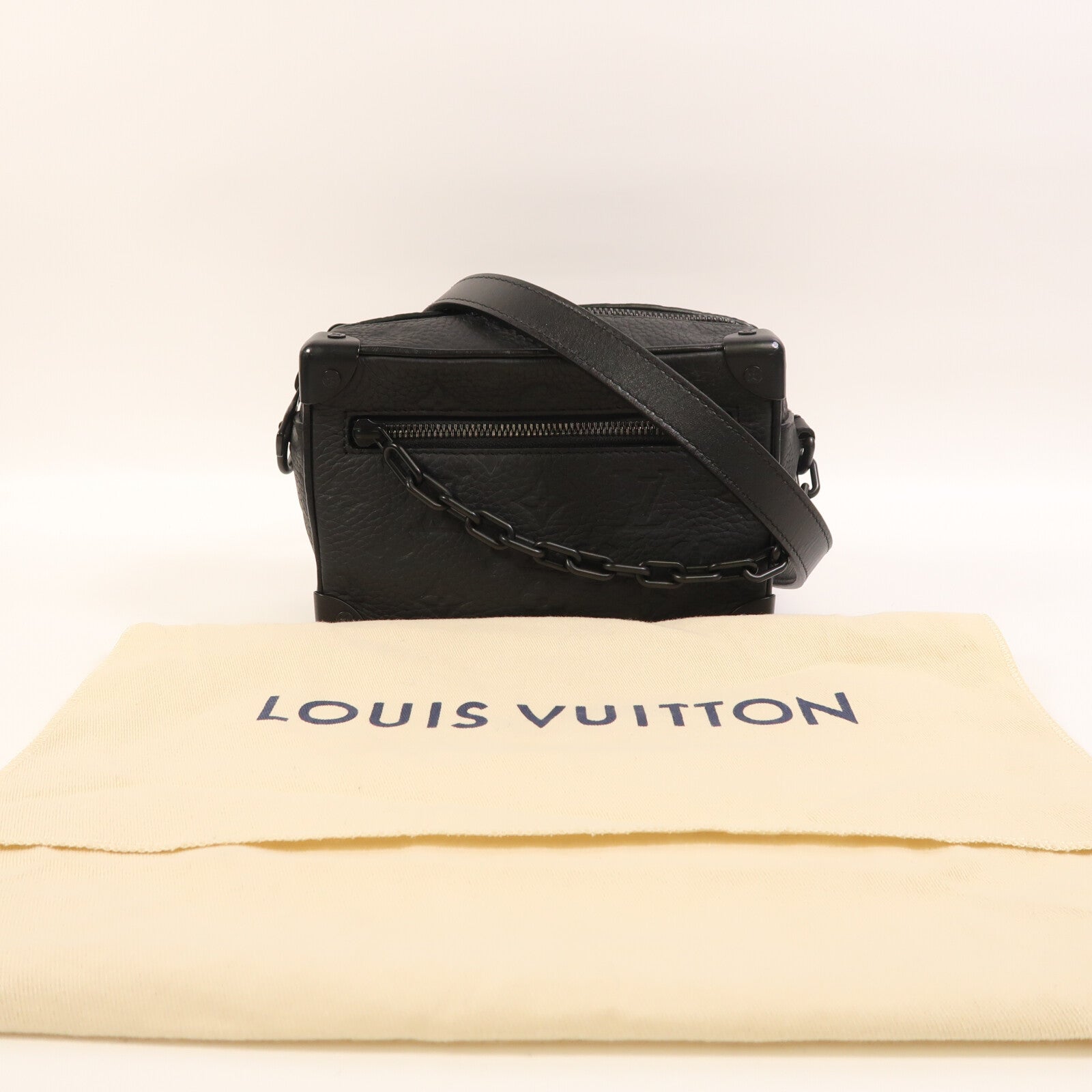 LOUIS VUITTON 【激減優惠】Monogram Taurillon Mini Soft Trunk肩背袋