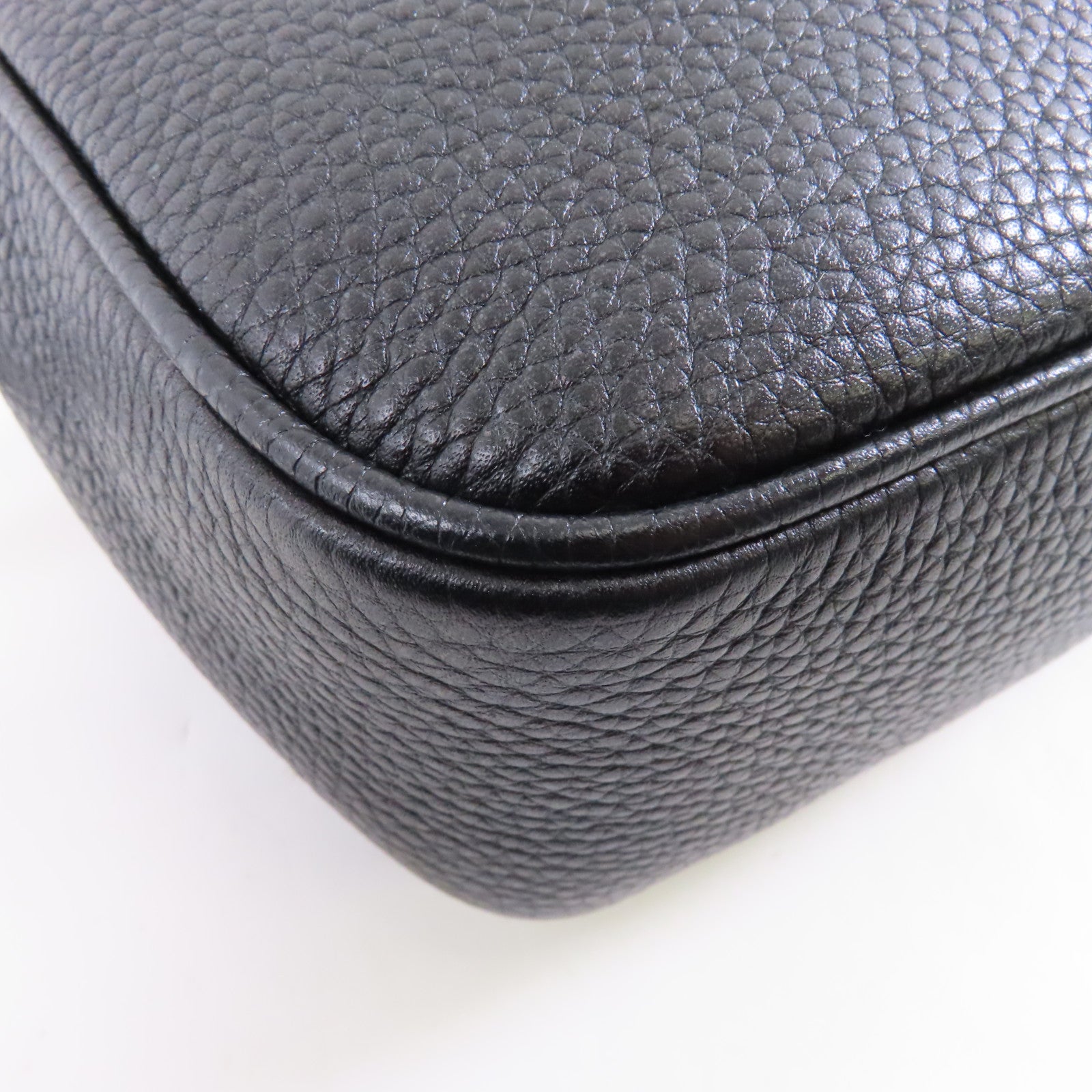 GUCCI 牛皮皮革Soho Disco金扣肩背袋黑色
