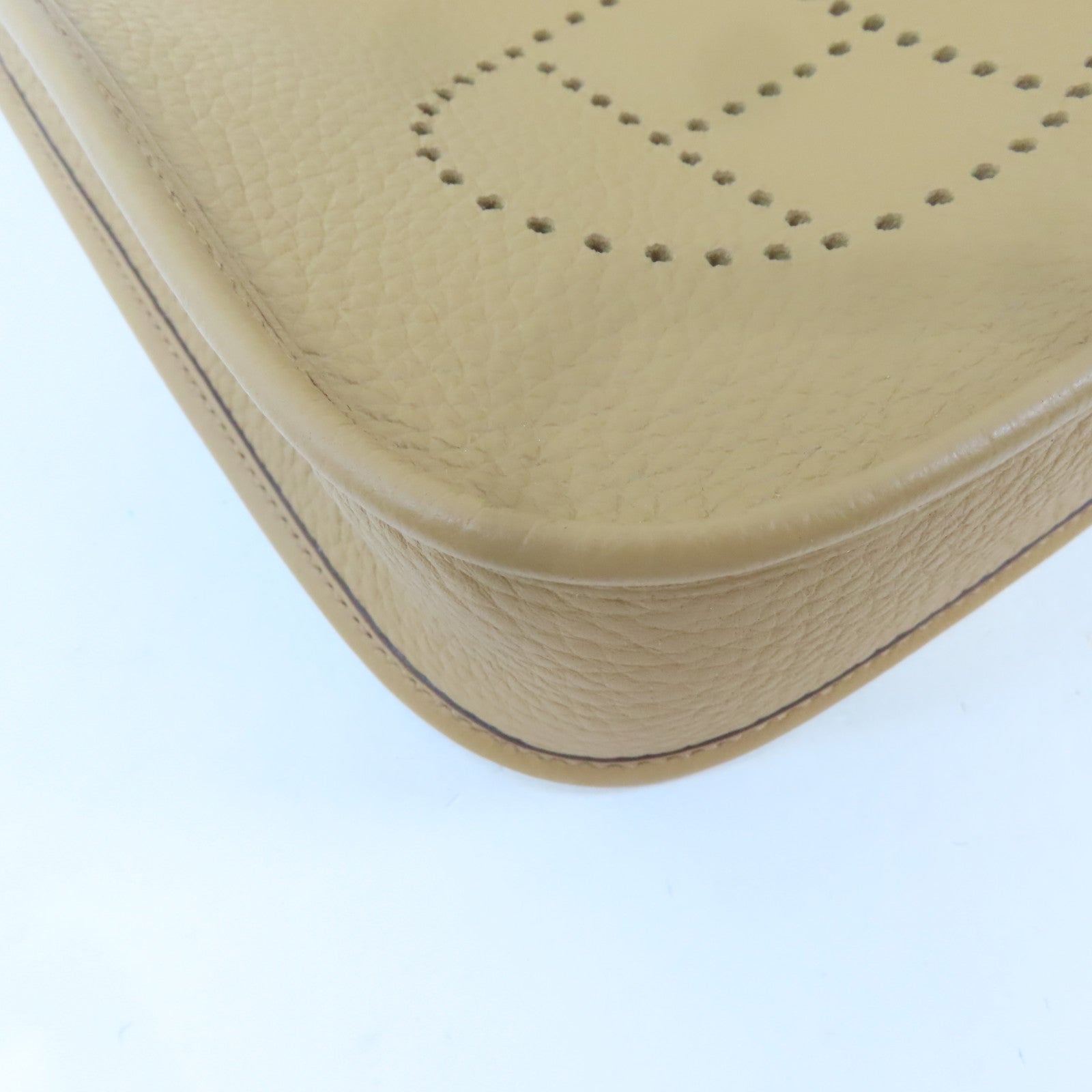 HERMES Clemence皮革Evelyne TPM金扣肩背袋Biscuit/啡色