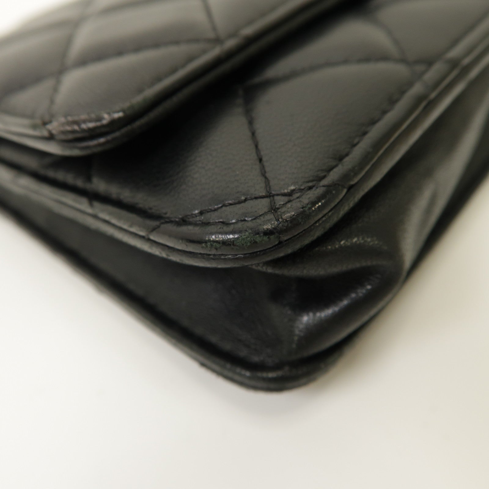 CHANEL 菱格羊皮皮革Wallet On Chain金扣鏈帶肩背袋黑色