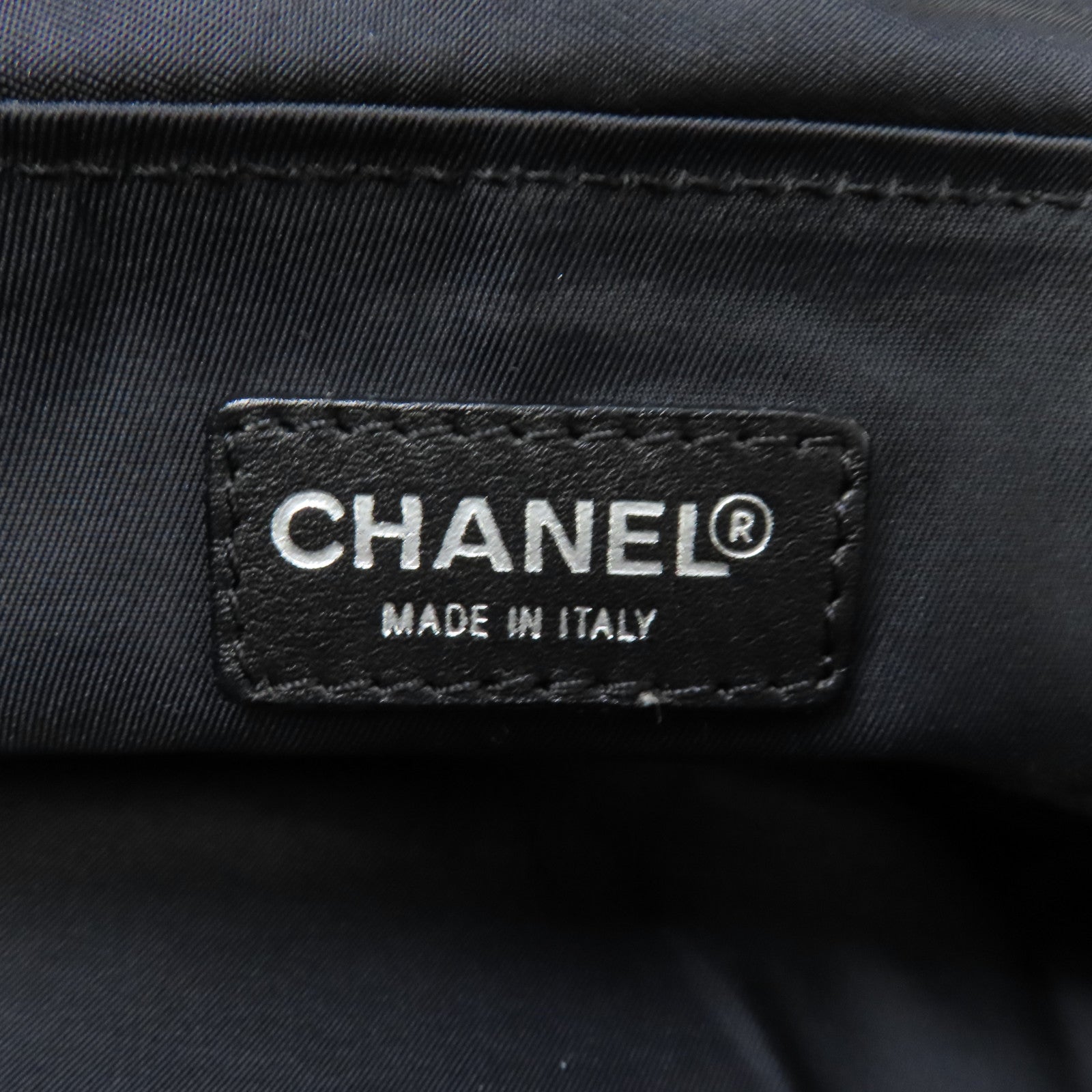 CHANEL 尼龍New Travel Line手挽袋/化妝袋黑色