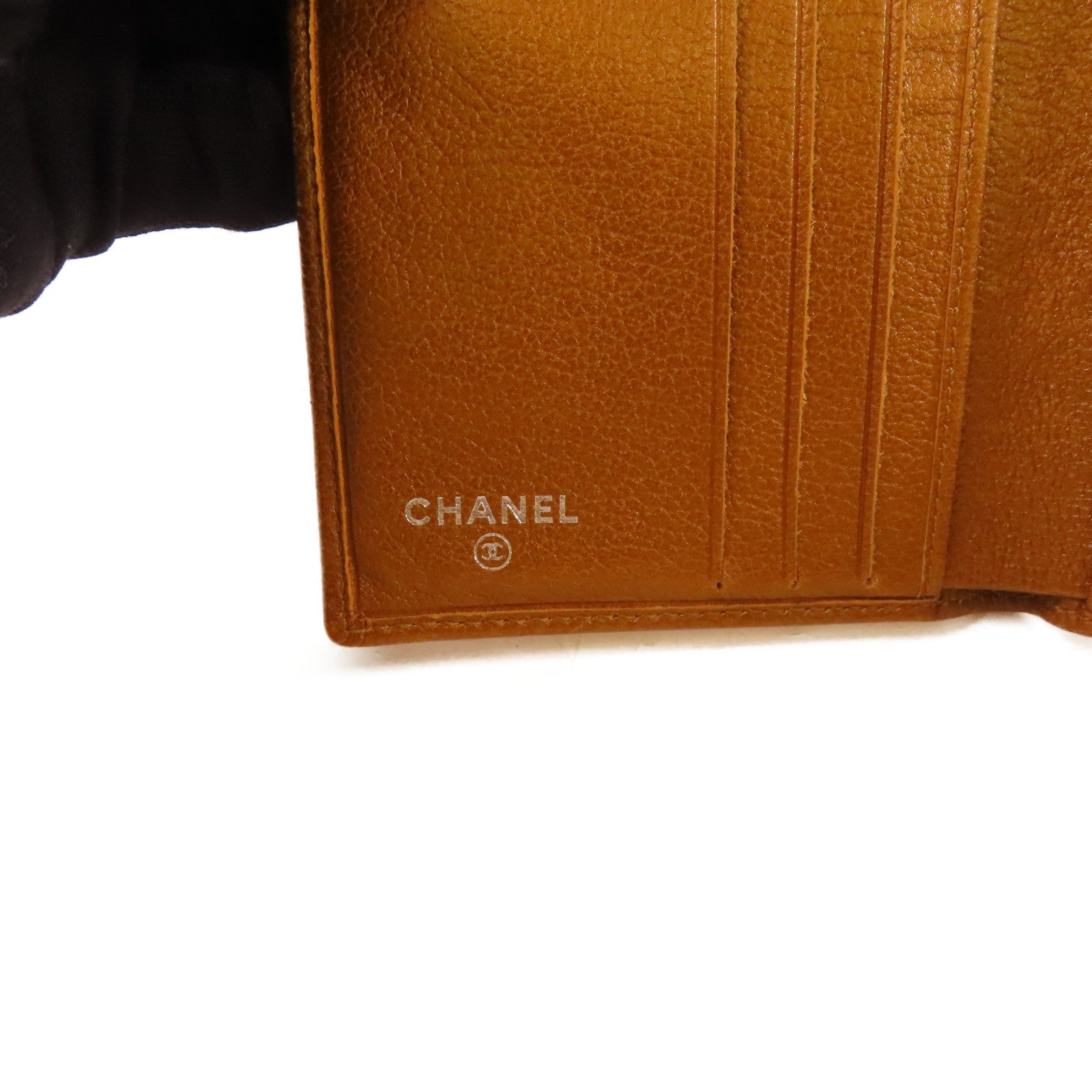 CHANEL 牛皮皮革Short Wallet銀扣短錢包金啡色