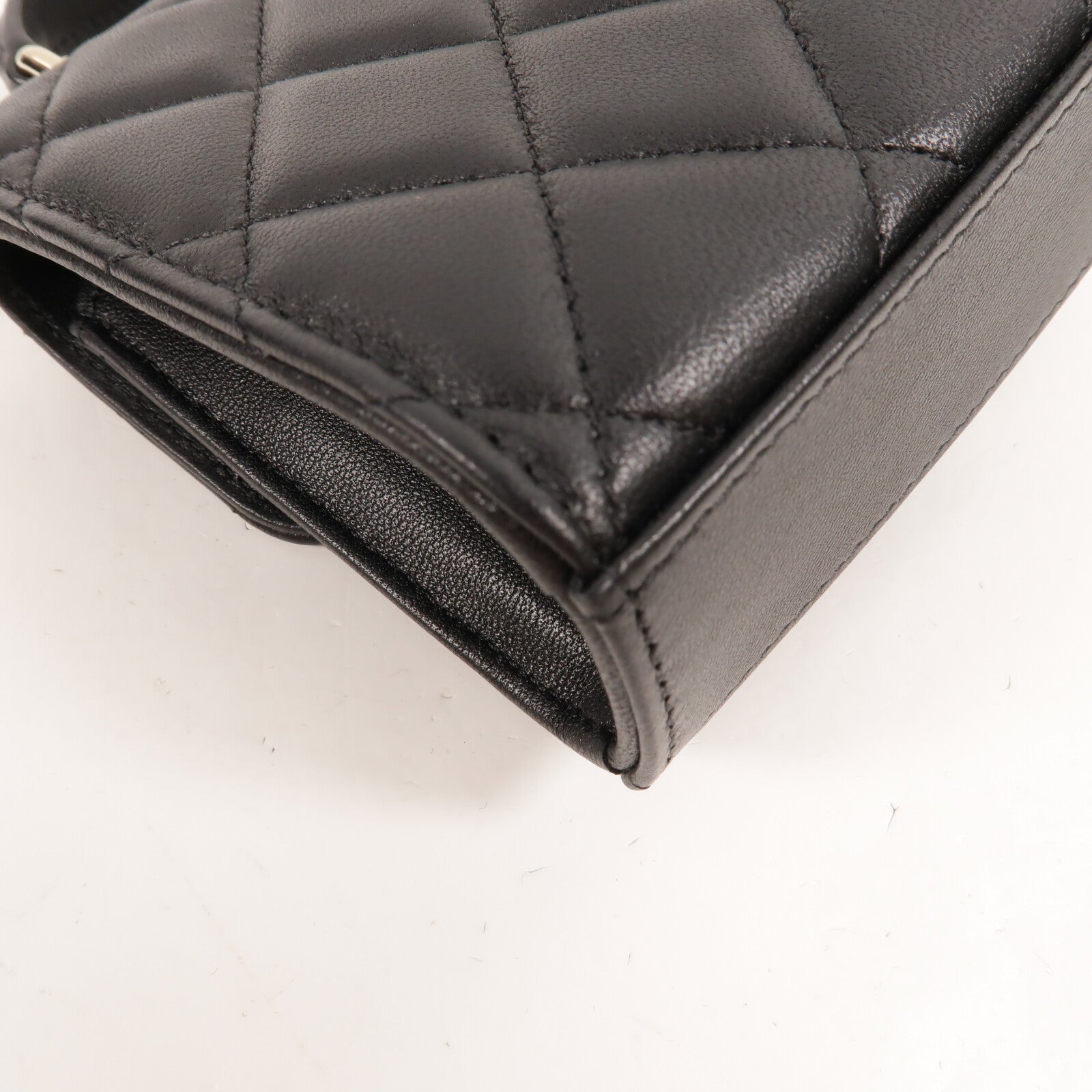 CHANEL 羊皮皮革22P Mini With Top Handle手挽肩背兩用袋