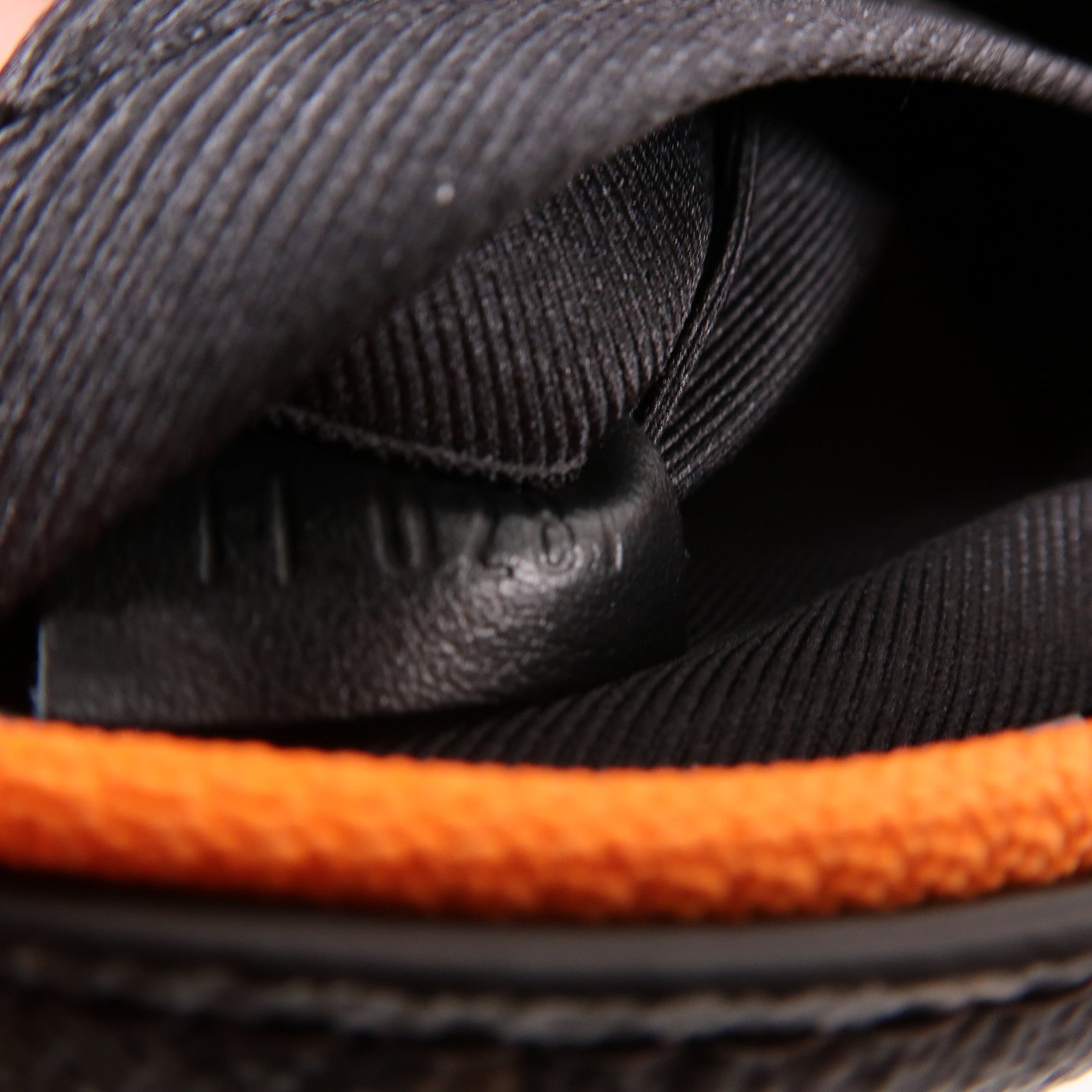 LOUIS VUITTON Monogram Mini Soft Trunk肩背袋啡色/橙色
