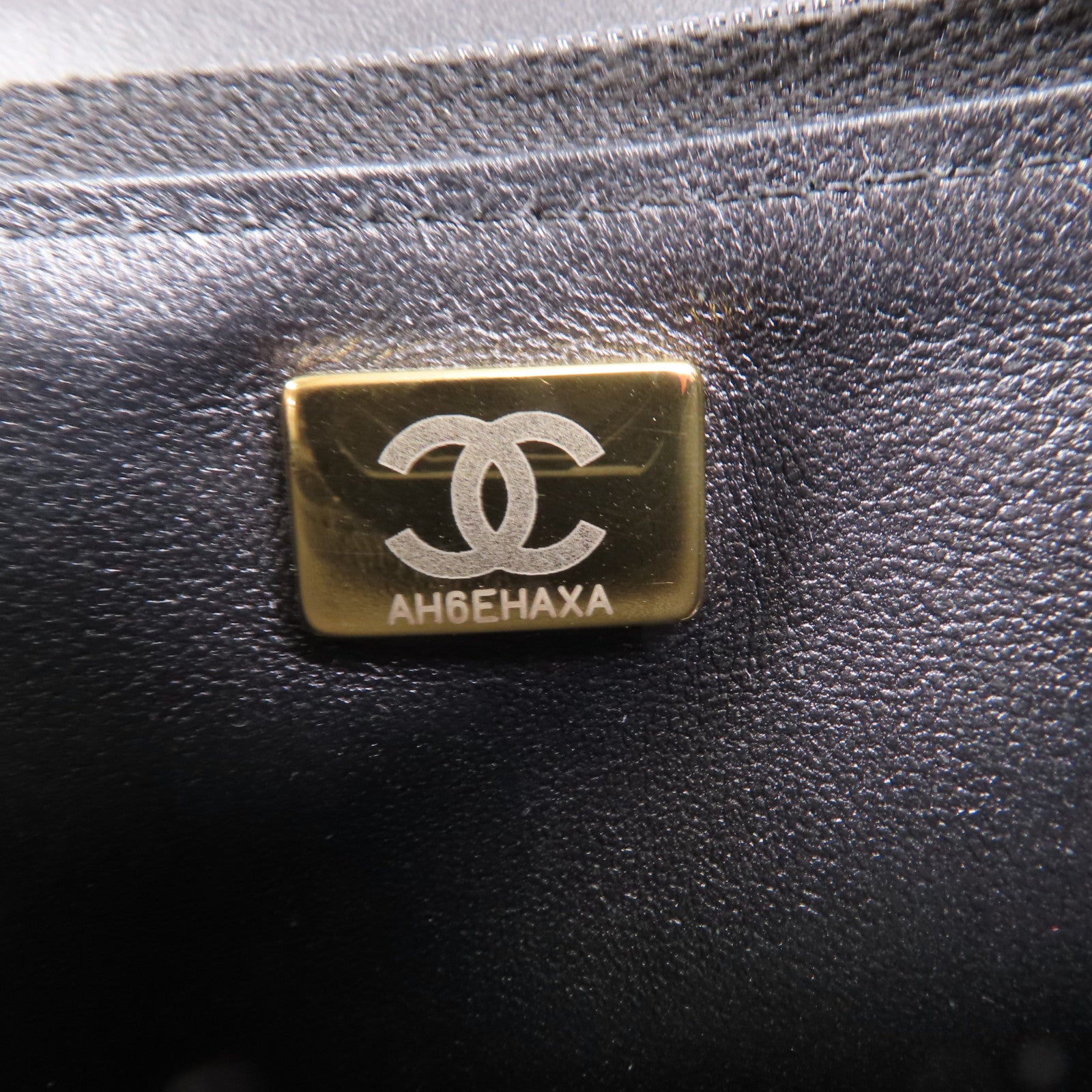 CHANEL 羊皮皮革Wallet On Chain金扣肩背袋