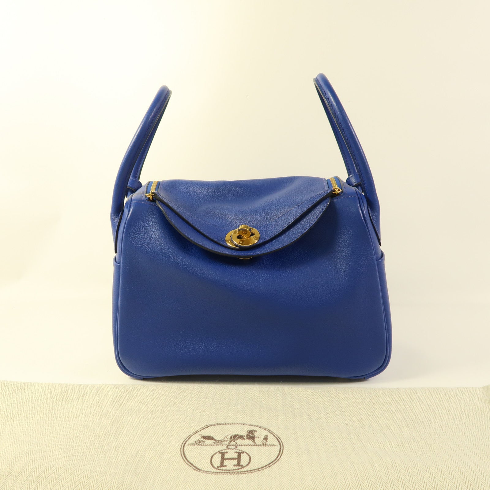 HERMES【激減優惠】 Evercolor皮革Lindy 26金扣手挽肩背兩用袋Bleu Royal