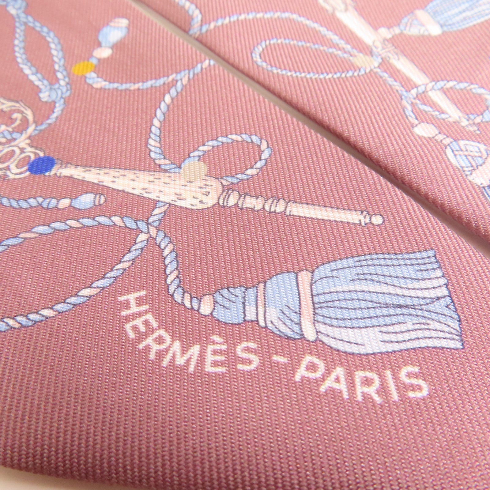 HERMES 絲質Twilly絲巾