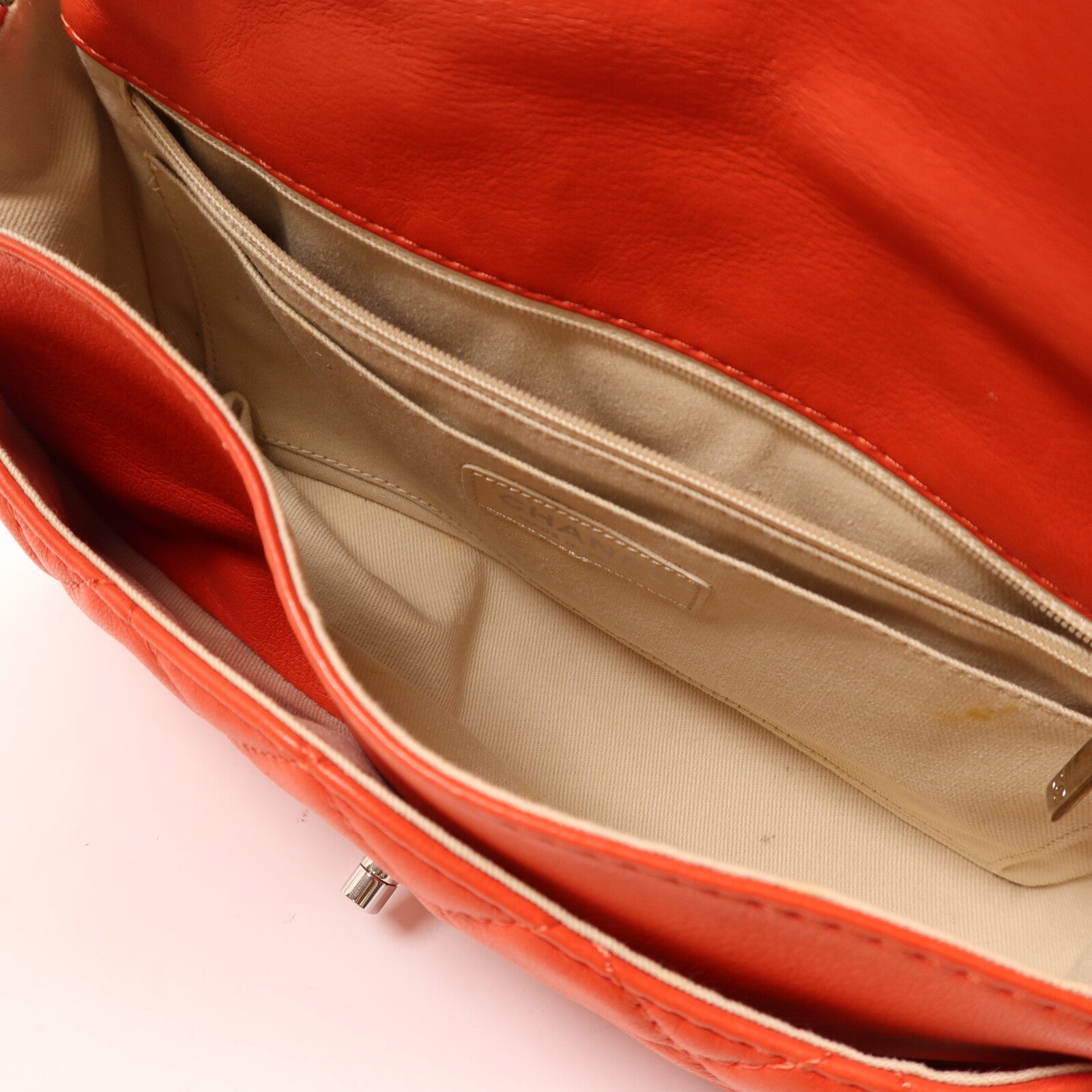 CHANEL 羊皮皮革Shoulder Bag銀扣鏈帶肩背袋