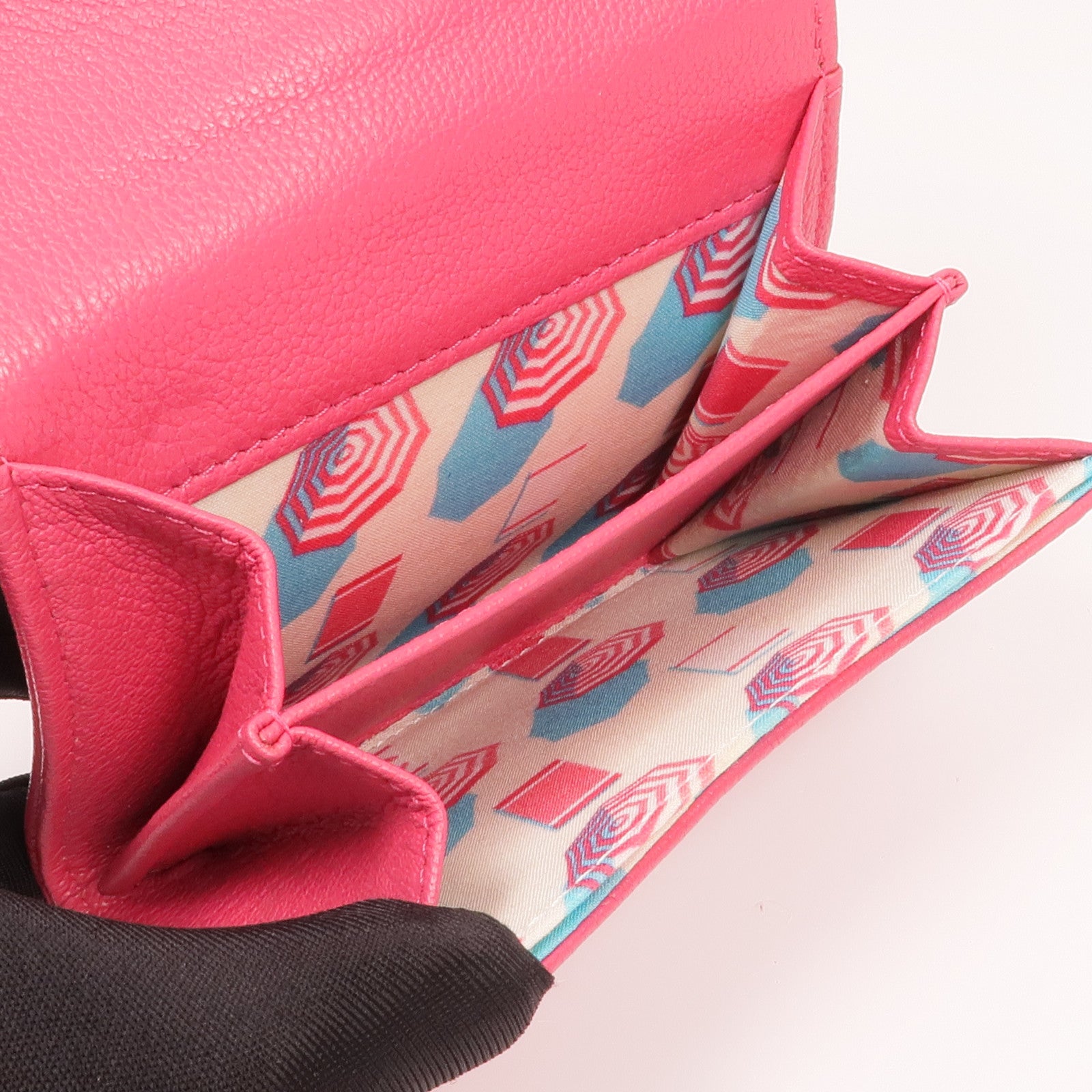 CHANEL 牛皮皮革Wallet銀扣錢包