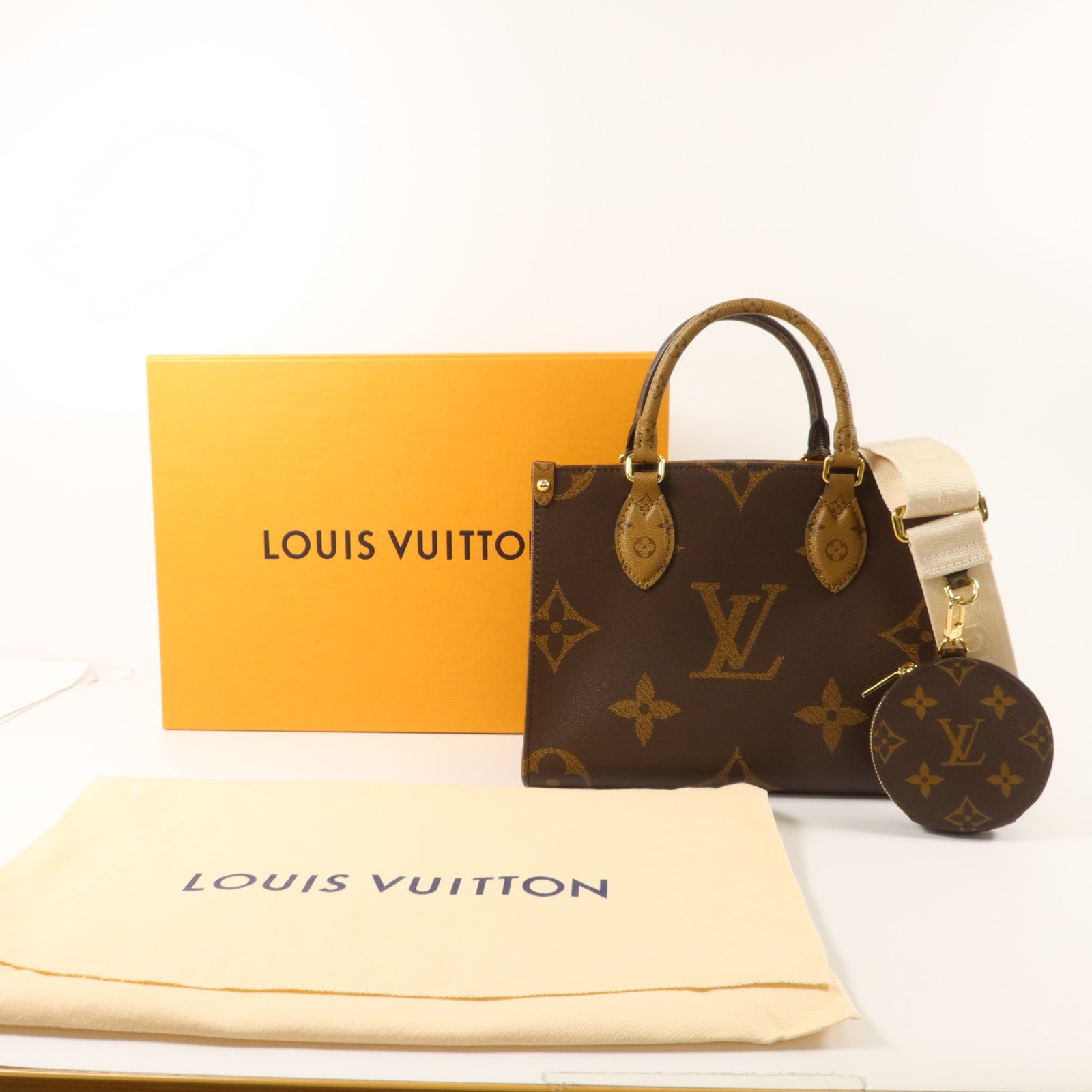 LOUIS VUITTON Monogram Giant OnTheGo PM金扣手挽肩背兩用袋棕色
