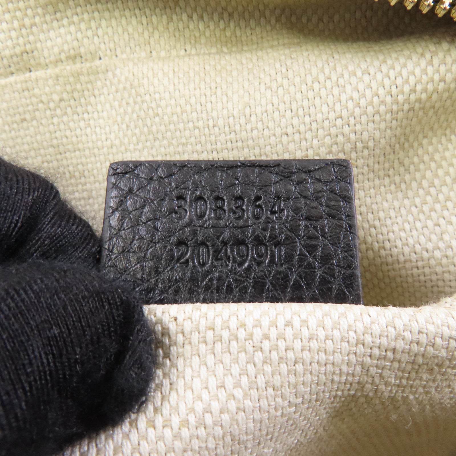 GUCCI 牛皮皮革Soho Disco金扣肩背袋黑色
