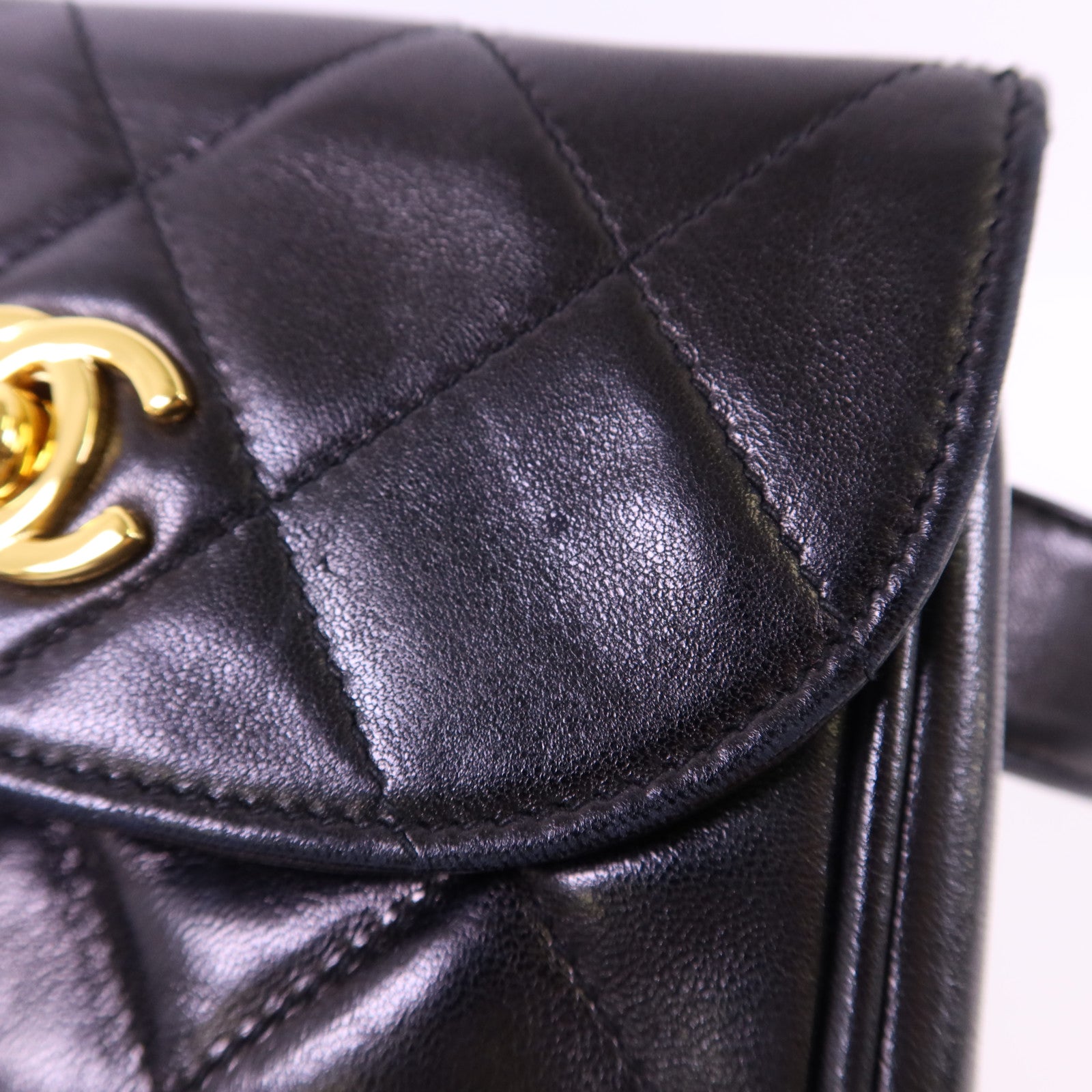 CHANEL 羊皮皮革Waist Bag金扣腰包