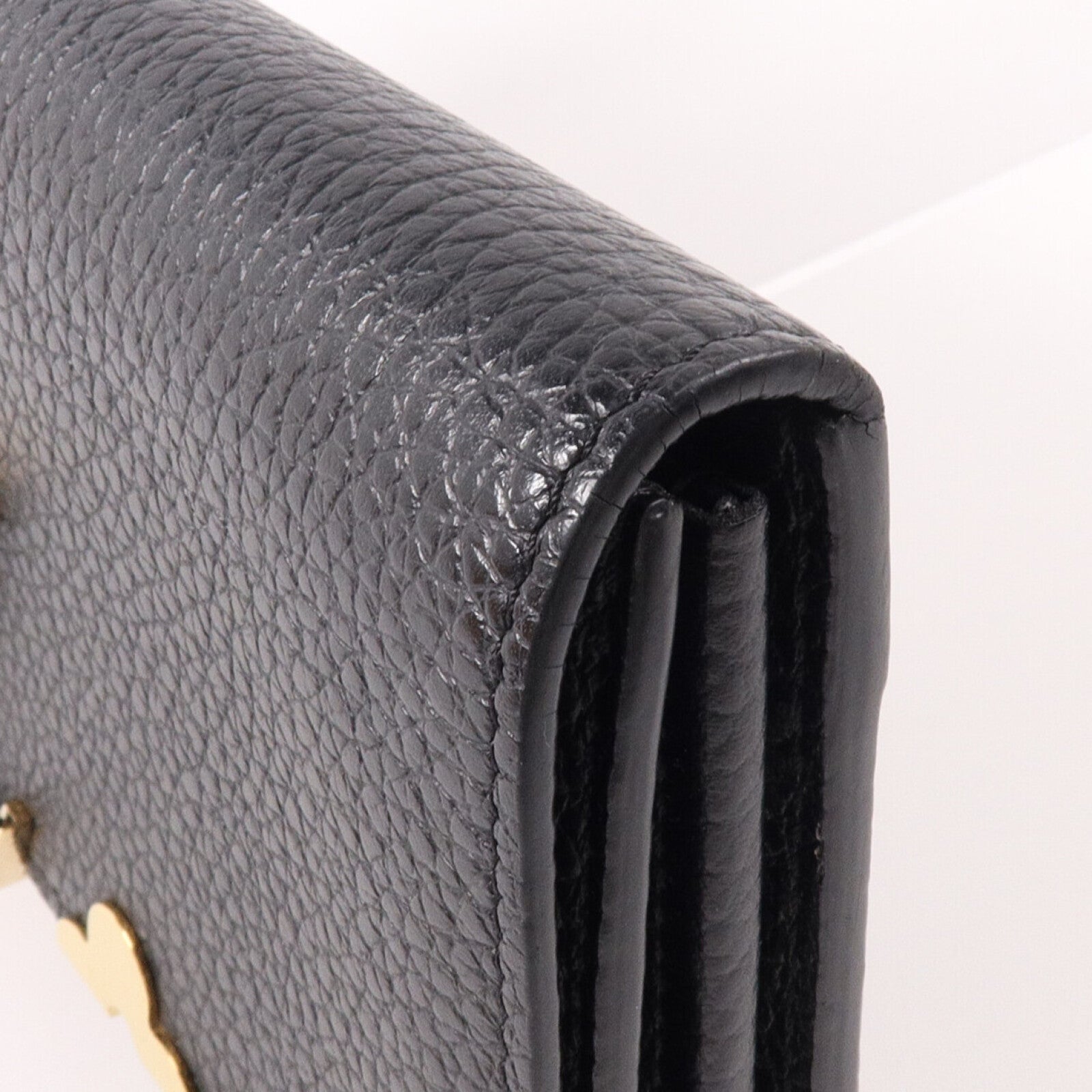 LOUIS VUITTON Taurillon皮革Capucines Wallet金扣長錢包