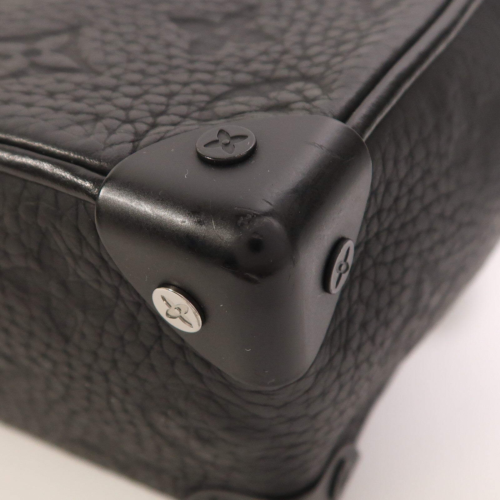 LOUIS VUITTON 【激減優惠】Monogram Taurillon Mini Soft Trunk肩背袋