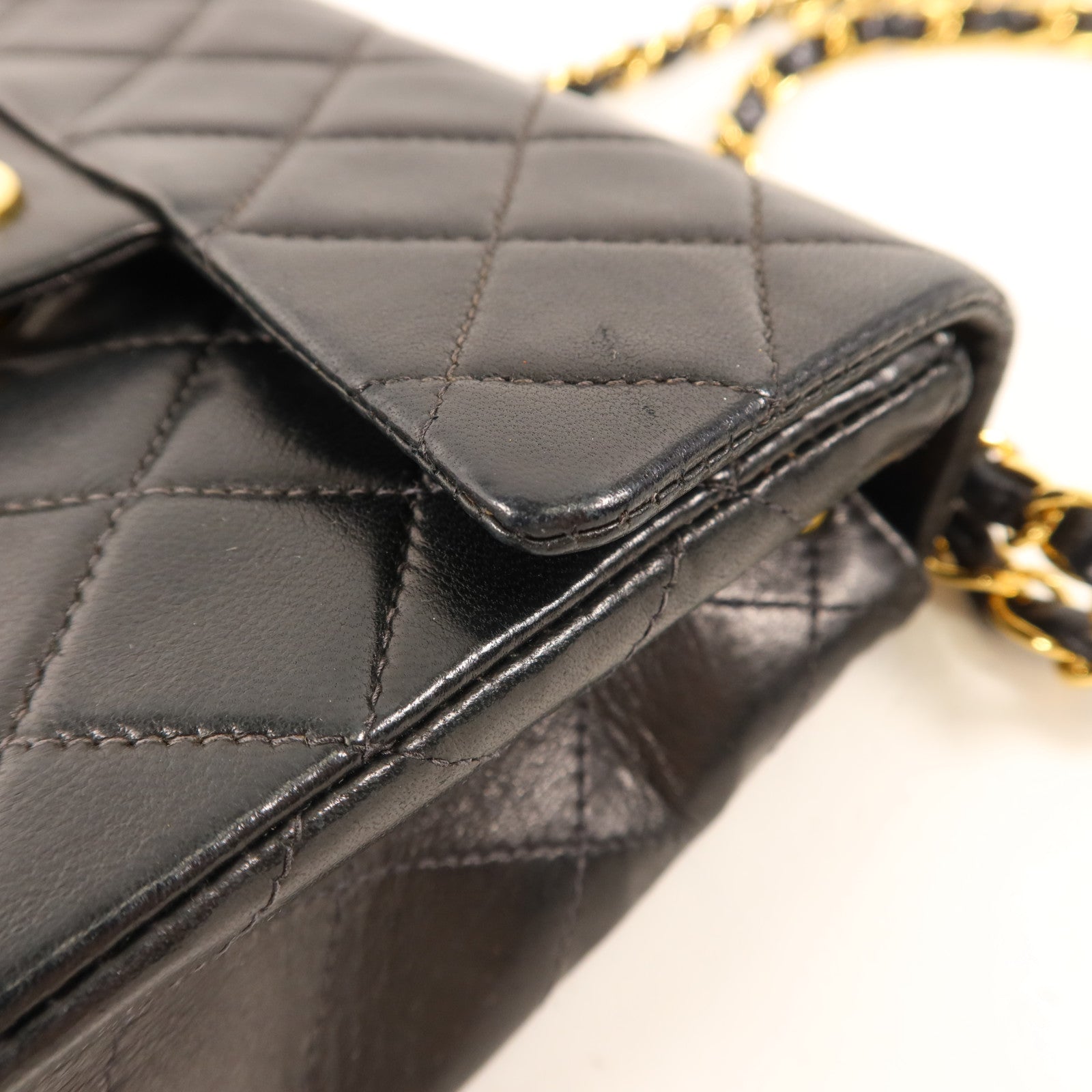CHANEL 羊皮皮革Vintage Classic Mini Square 17金扣鏈帶肩背袋