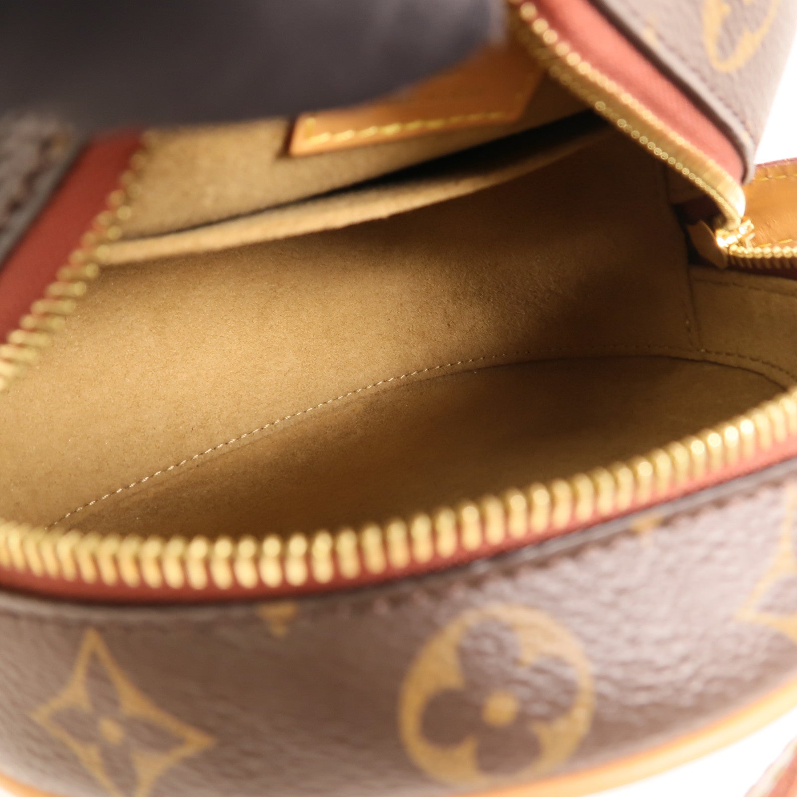 LOUIS VUITTON Monogram Boite Chapeau Souple PM肩背袋
