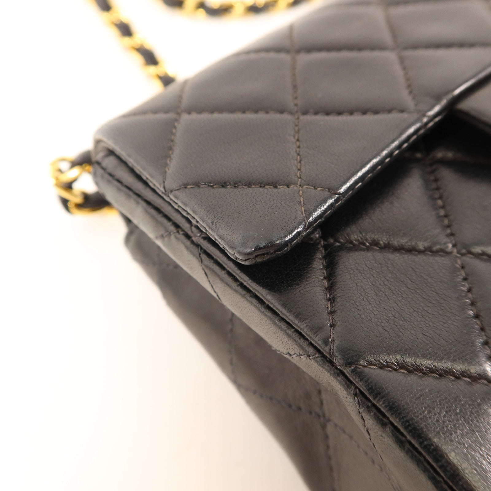 CHANEL 羊皮皮革Vintage Classic Mini Square 17金扣鏈帶肩背袋