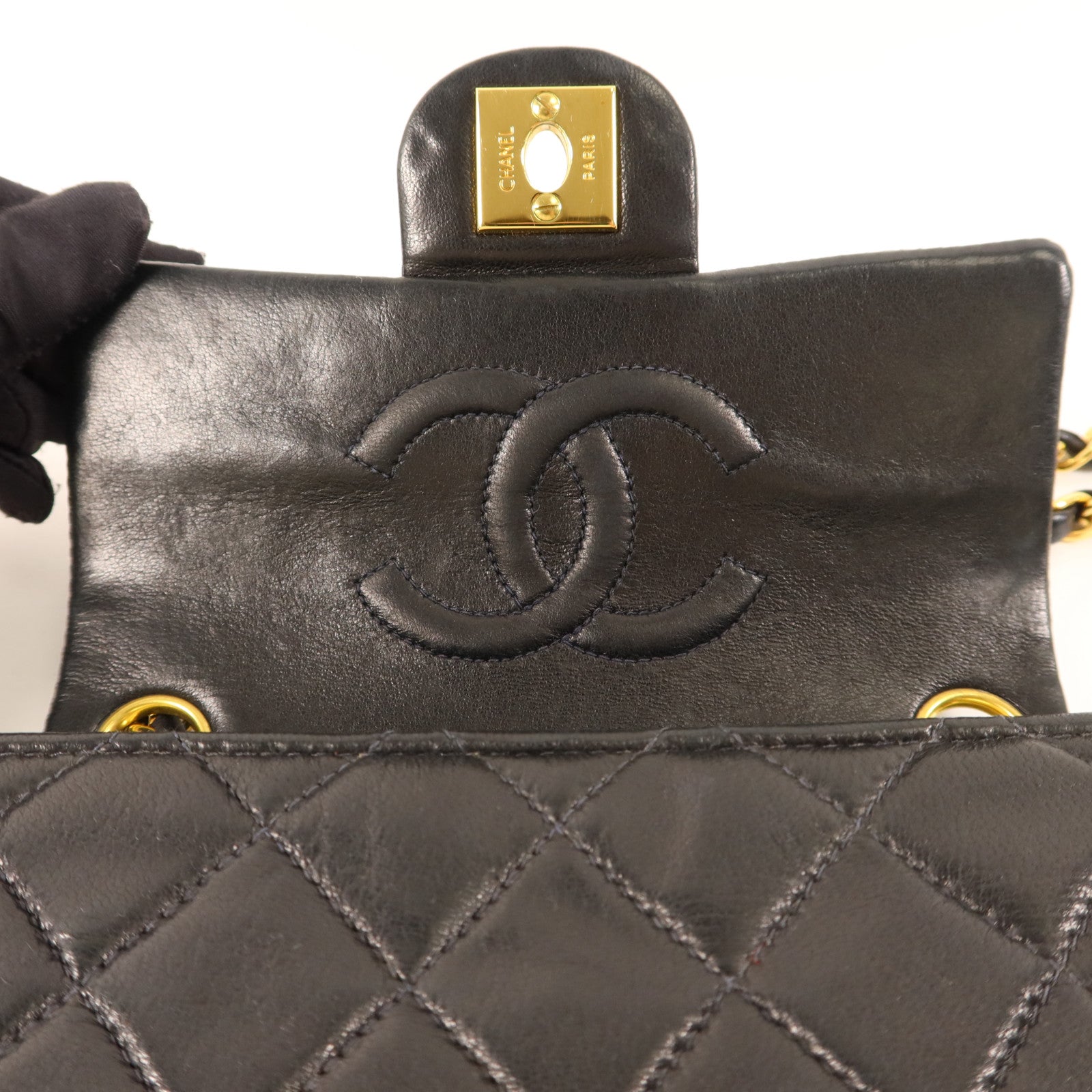 CHANEL 羊皮皮革Vintage Classic Mini Square 17金扣鏈帶肩背袋