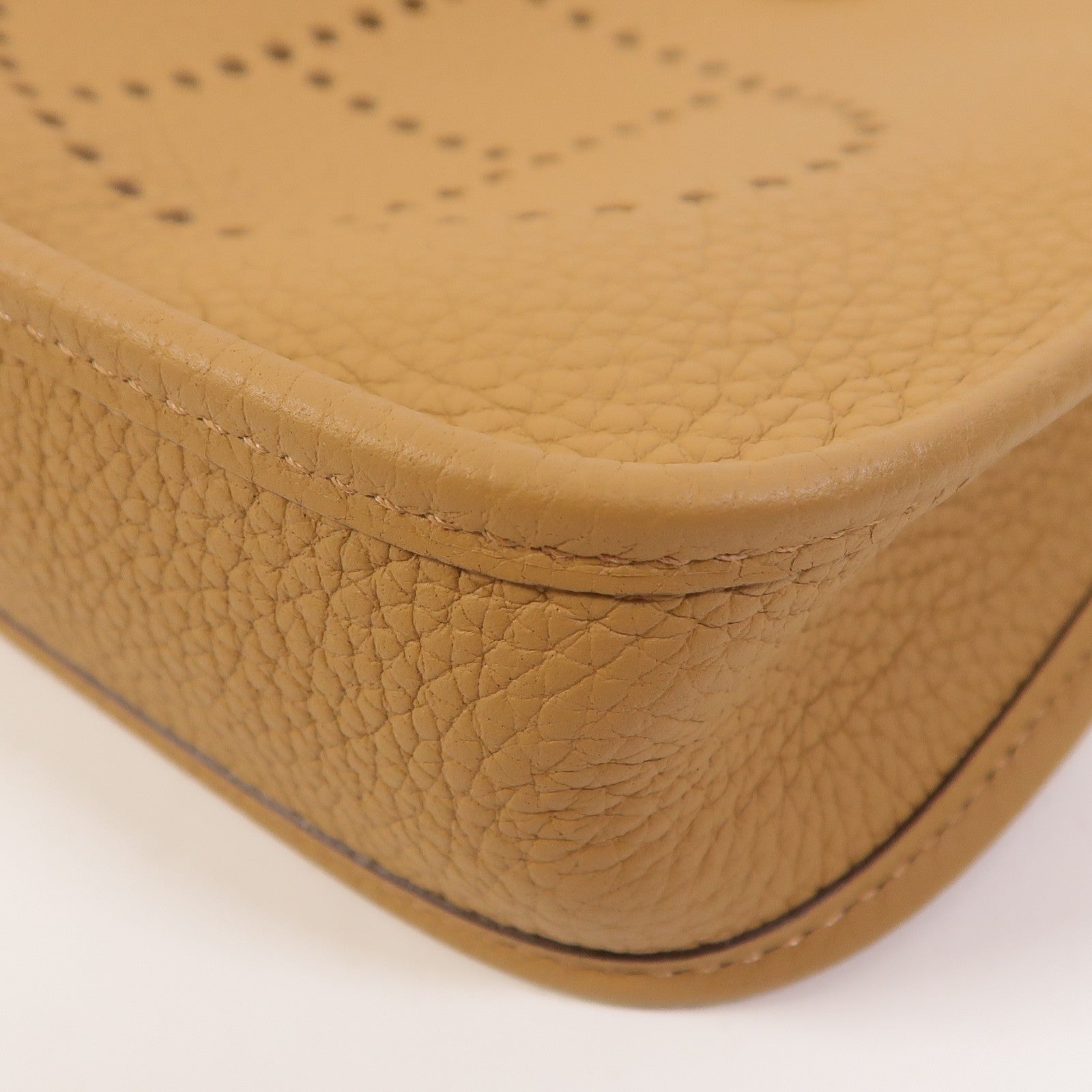 HERMES Clemence皮革Evelyne TPM肩背袋Biscuit