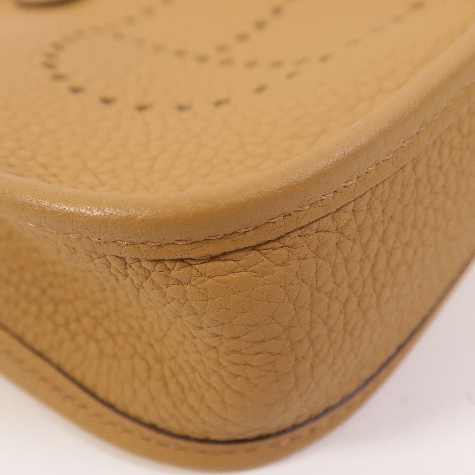 HERMES Clemence皮革Evelyne TPM肩背袋Biscuit