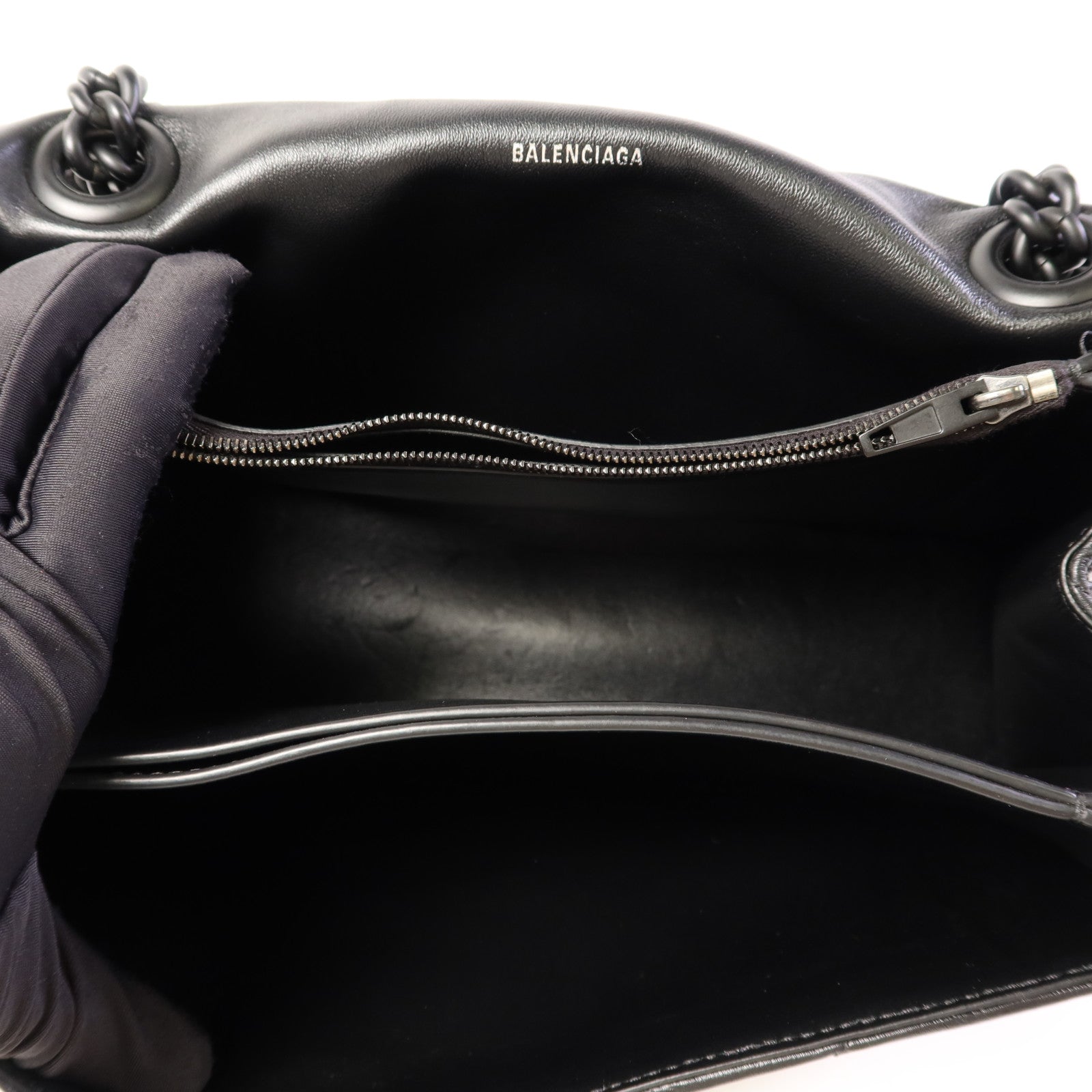 BALENCIAGA 牛皮皮革Crush Chain Bag Medium肩背袋