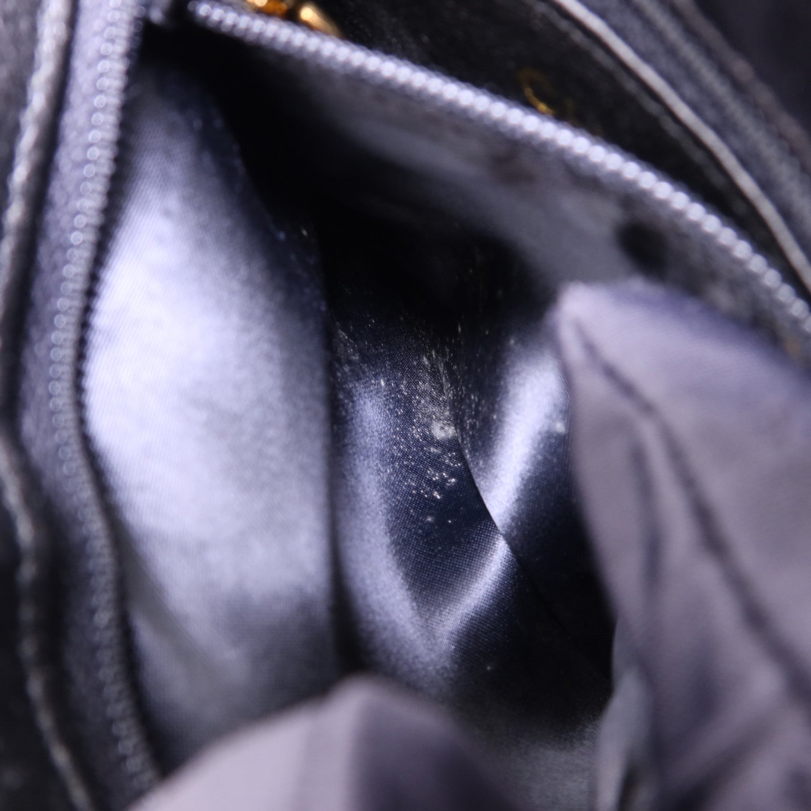 CHANEL 羊皮皮革Waist Bag金扣腰包