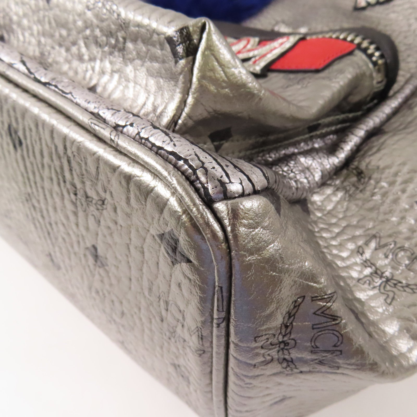 MCM 皮革Stark Insignia Backpack銀扣背包