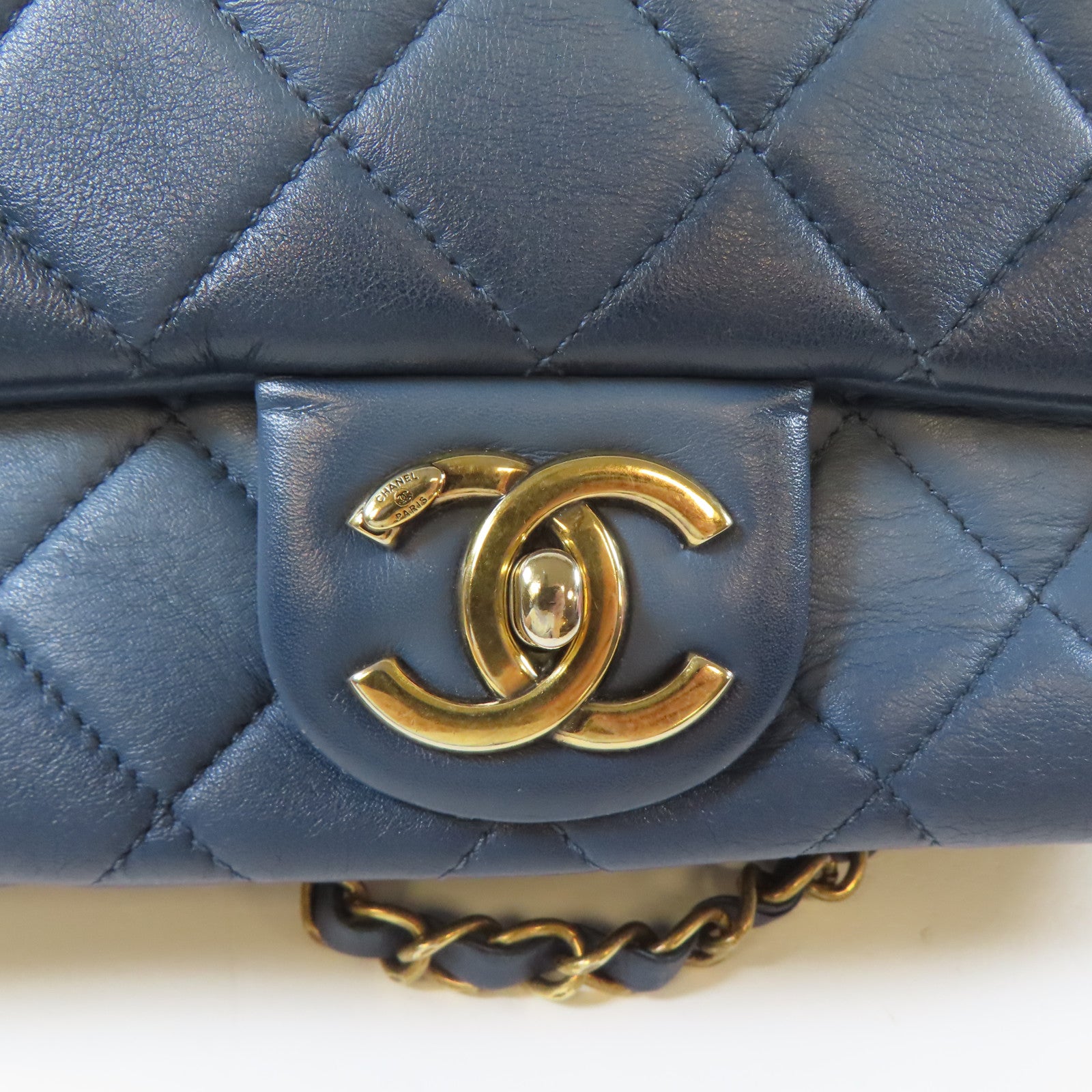 CHANEL 菱格牛皮皮革Shoulder Bag金扣鏈帶肩背袋藍色