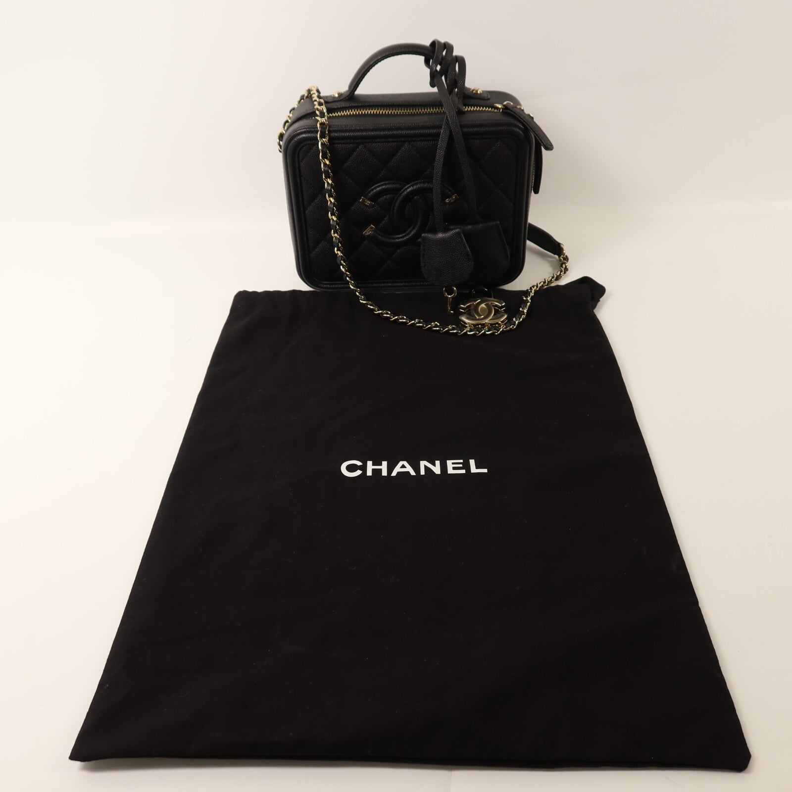 CHANEL 牛皮皮革Vanity Case Small金扣鏈帶手挽肩背兩用袋