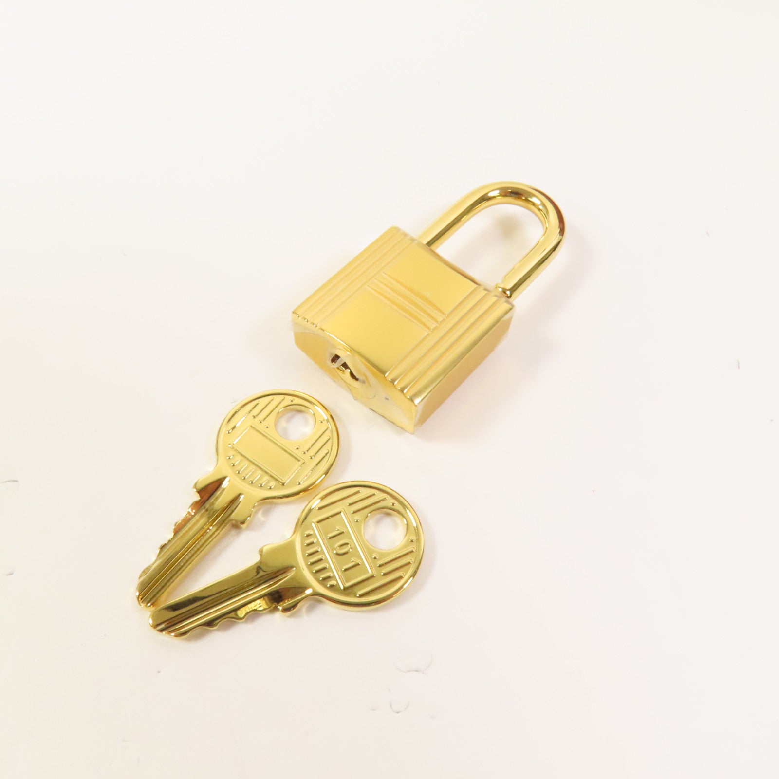HERMES Clemence皮革Picotin PM金扣手挽袋Rouge H