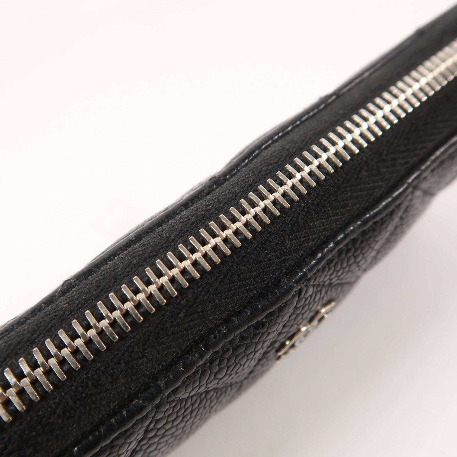 CHANEL 牛皮皮革Long Wallet銀扣長錢包