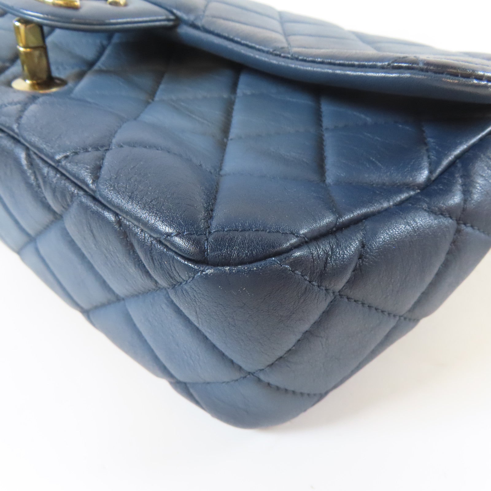 CHANEL 菱格牛皮皮革Shoulder Bag金扣鏈帶肩背袋藍色