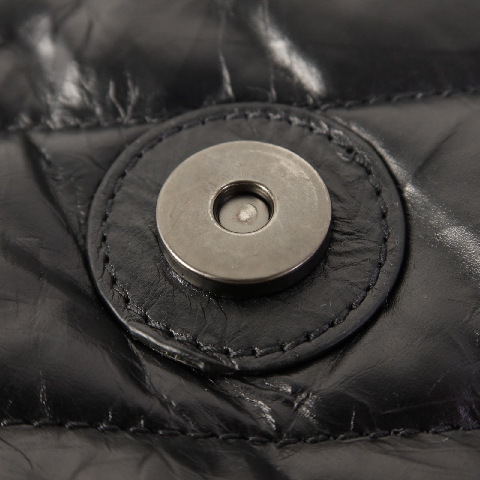 BALENCIAGA 牛皮皮革Crush Chain Bag Medium肩背袋