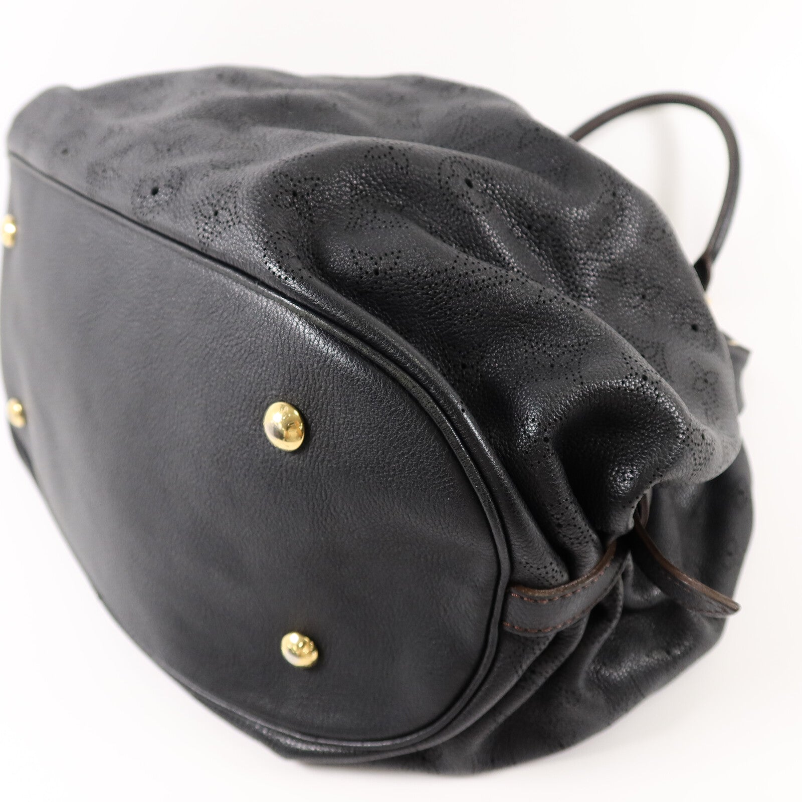 LOUIS VUITTON Mahina皮革Mahina Mahina XL肩背袋