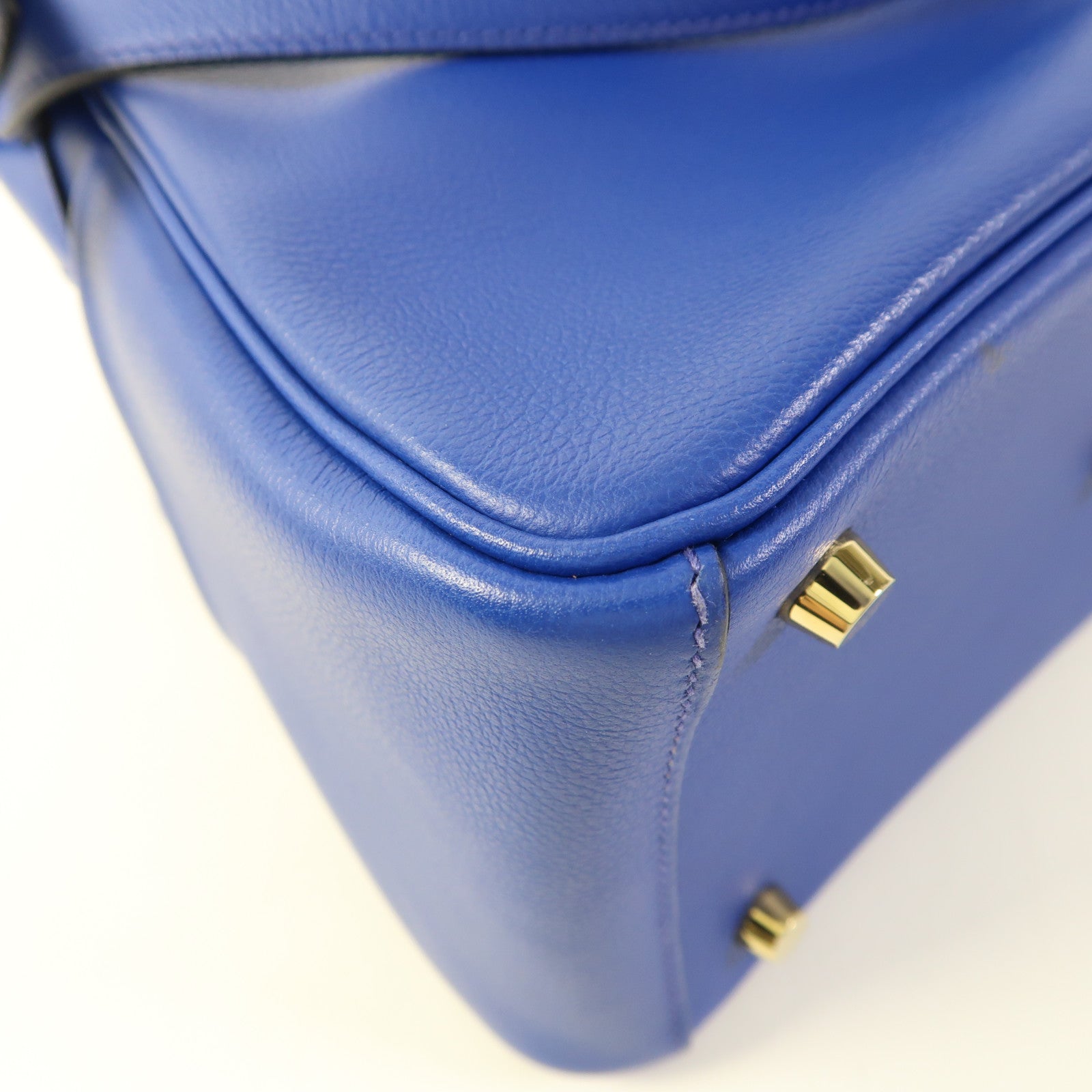 HERMES【激減優惠】 Evercolor皮革Lindy 26金扣手挽肩背兩用袋Bleu Royal