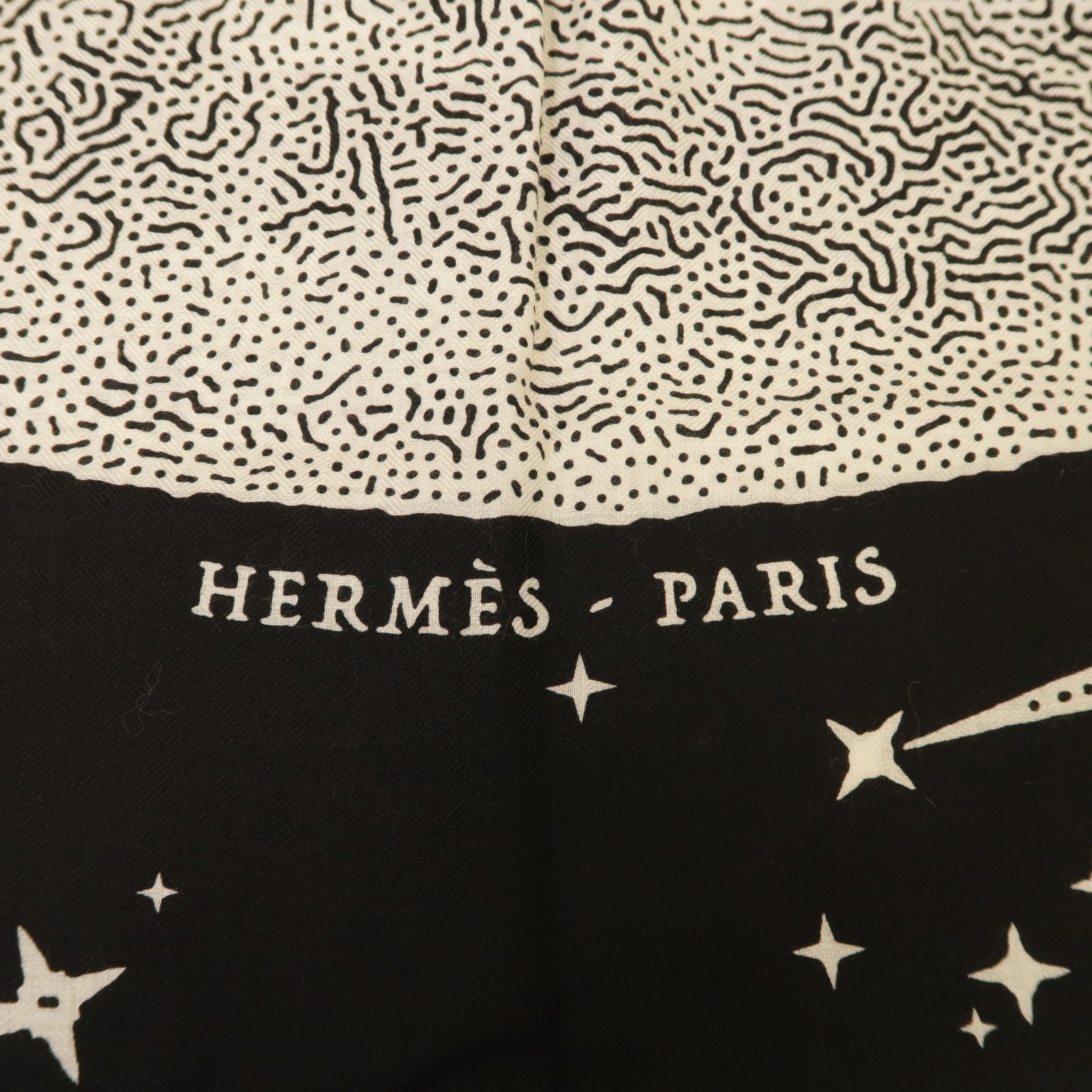 HERMES Cashmere Scarf圍巾黒色/白色
