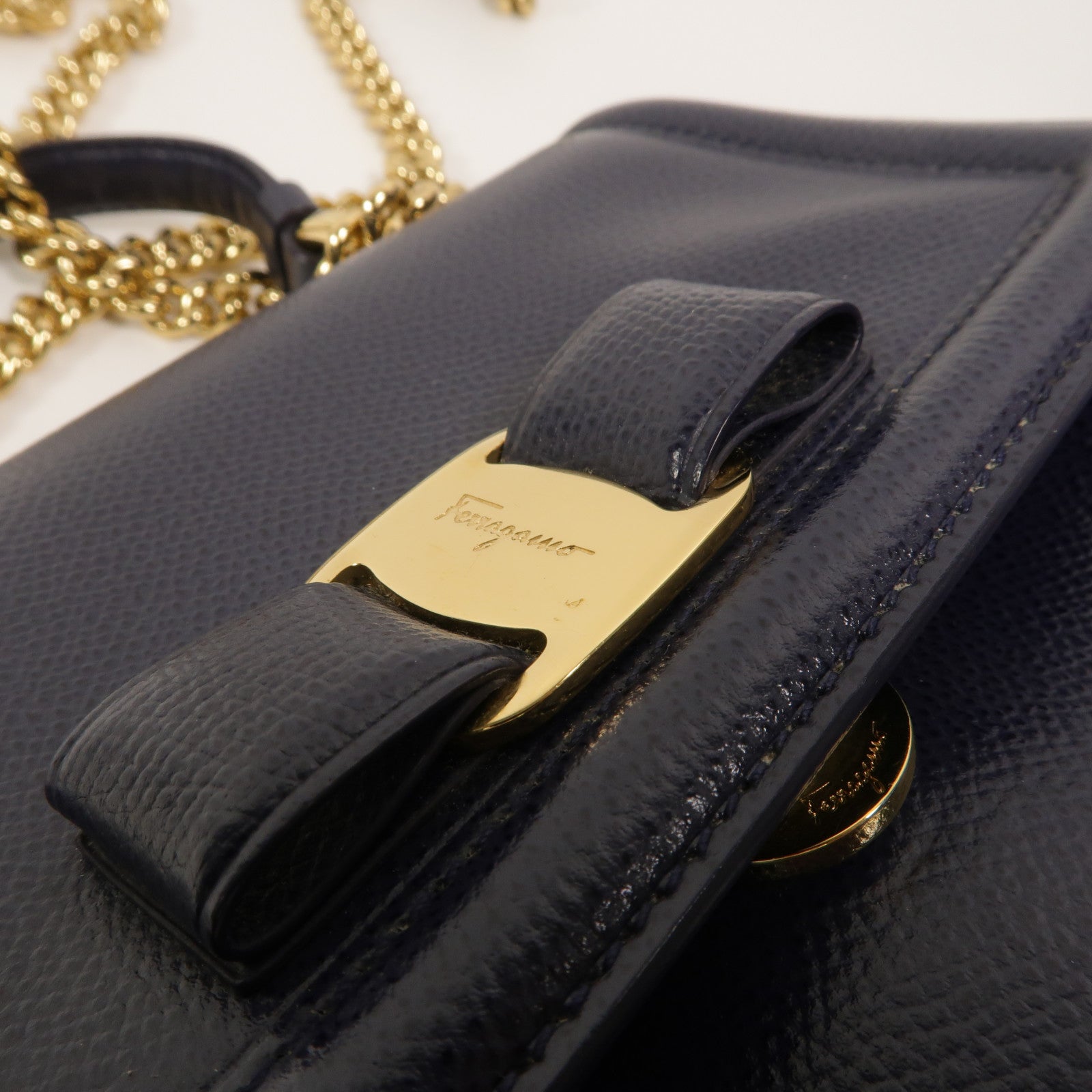 Salvatore Ferragamo 牛皮皮革2 Way Shoulder鏈帶手挽肩背兩用袋