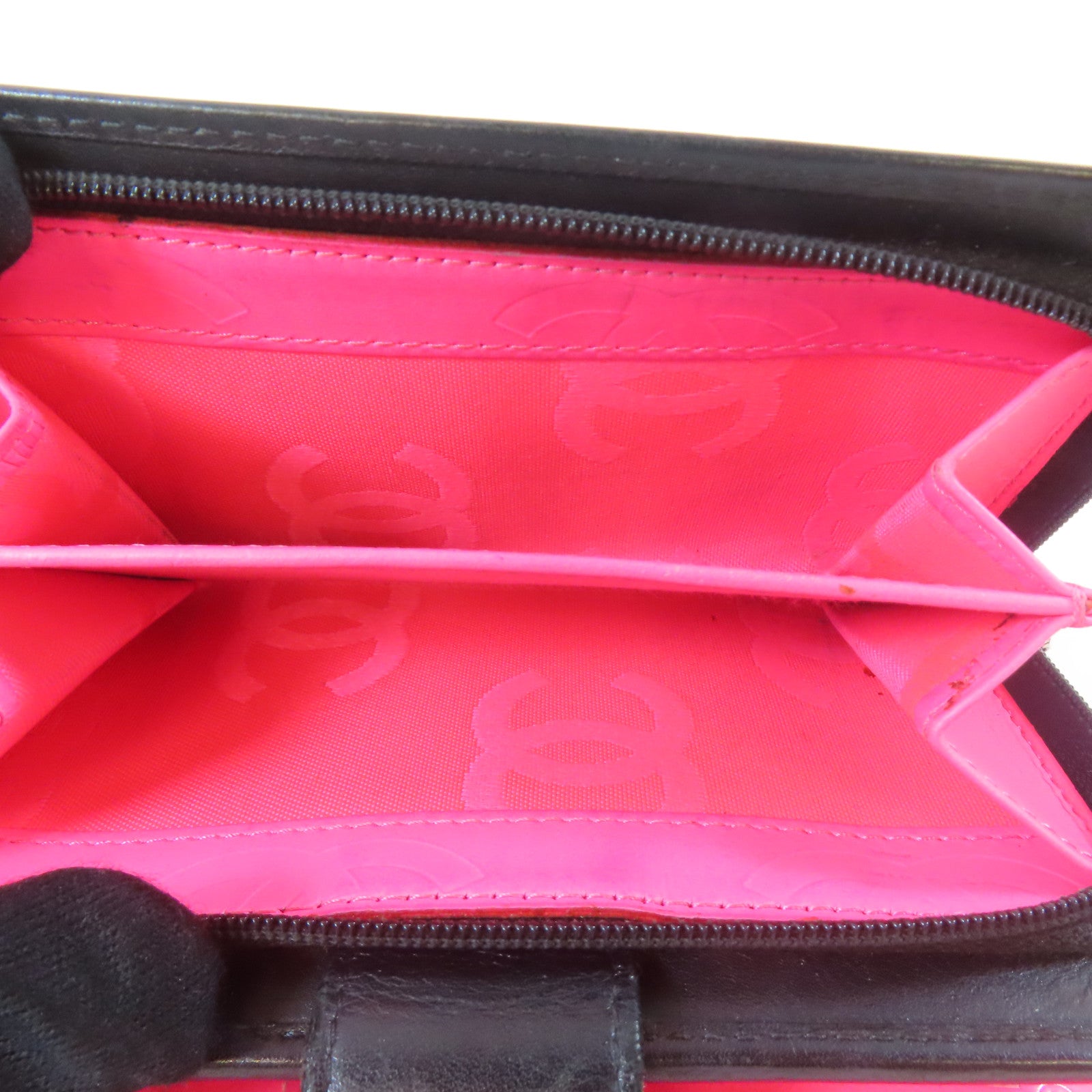 CHANEL 菱格牛皮皮革Cambon Bifold Wallet銀扣錢包黑色