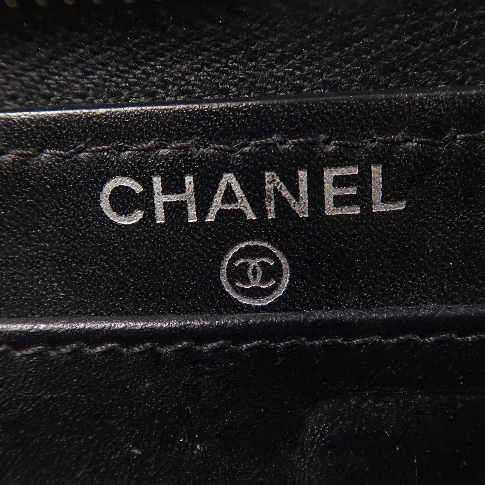 CHANEL 牛皮皮革Long Wallet銀扣長錢包