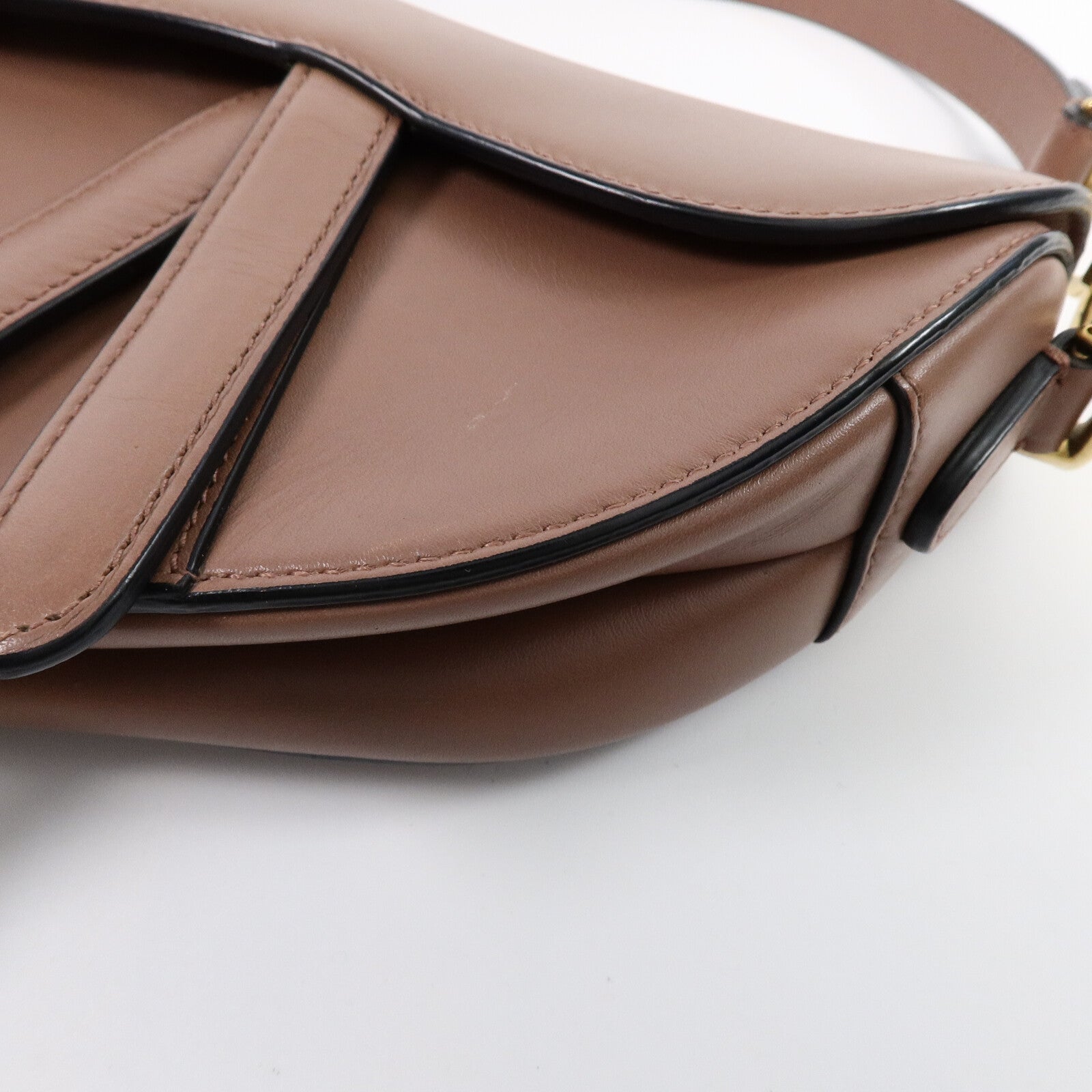 Dior 牛皮皮革Saddle Mini肩背袋