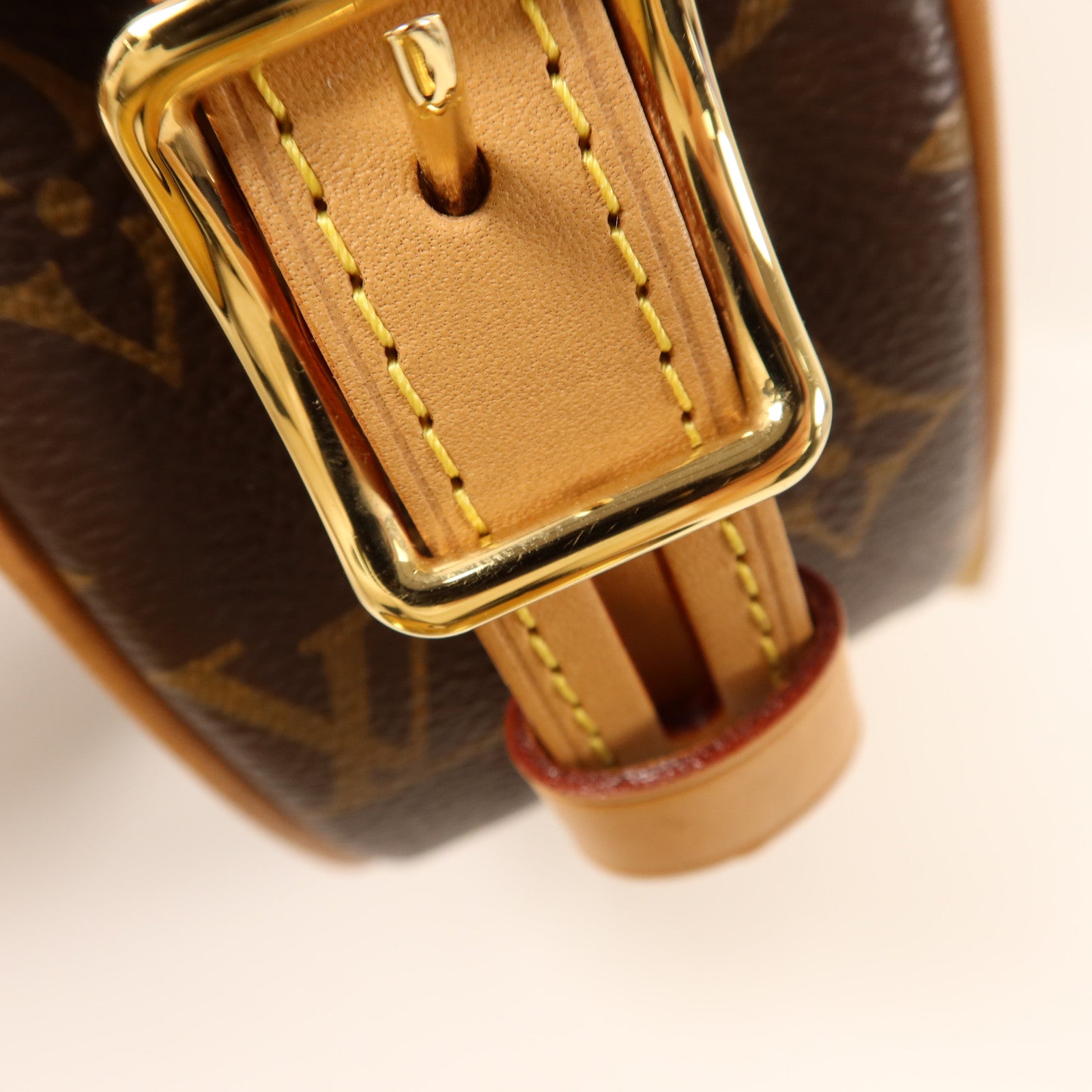 LOUIS VUITTON 【激減優惠】Monogram Boite Chapeau Souple MMBoite Chapeau Souple MM金扣肩背袋