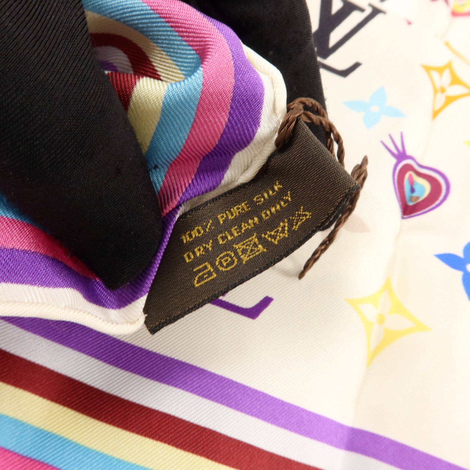LOUIS VUITTON 絲質Eye Love Monogram Silk Scarf 67 x 67cm絲巾