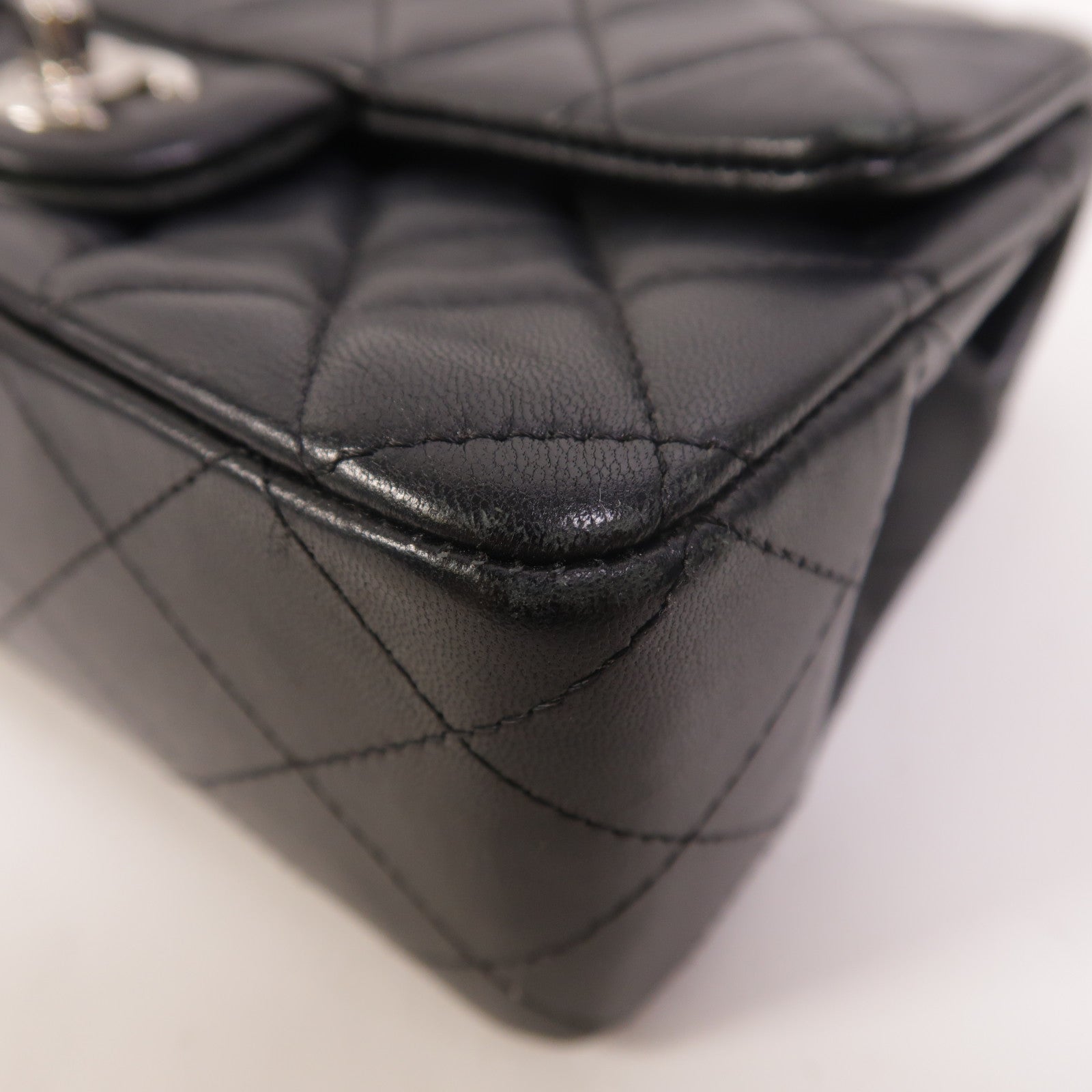 CHANEL 羊皮皮革Mini Classic 20鏈帶肩背袋