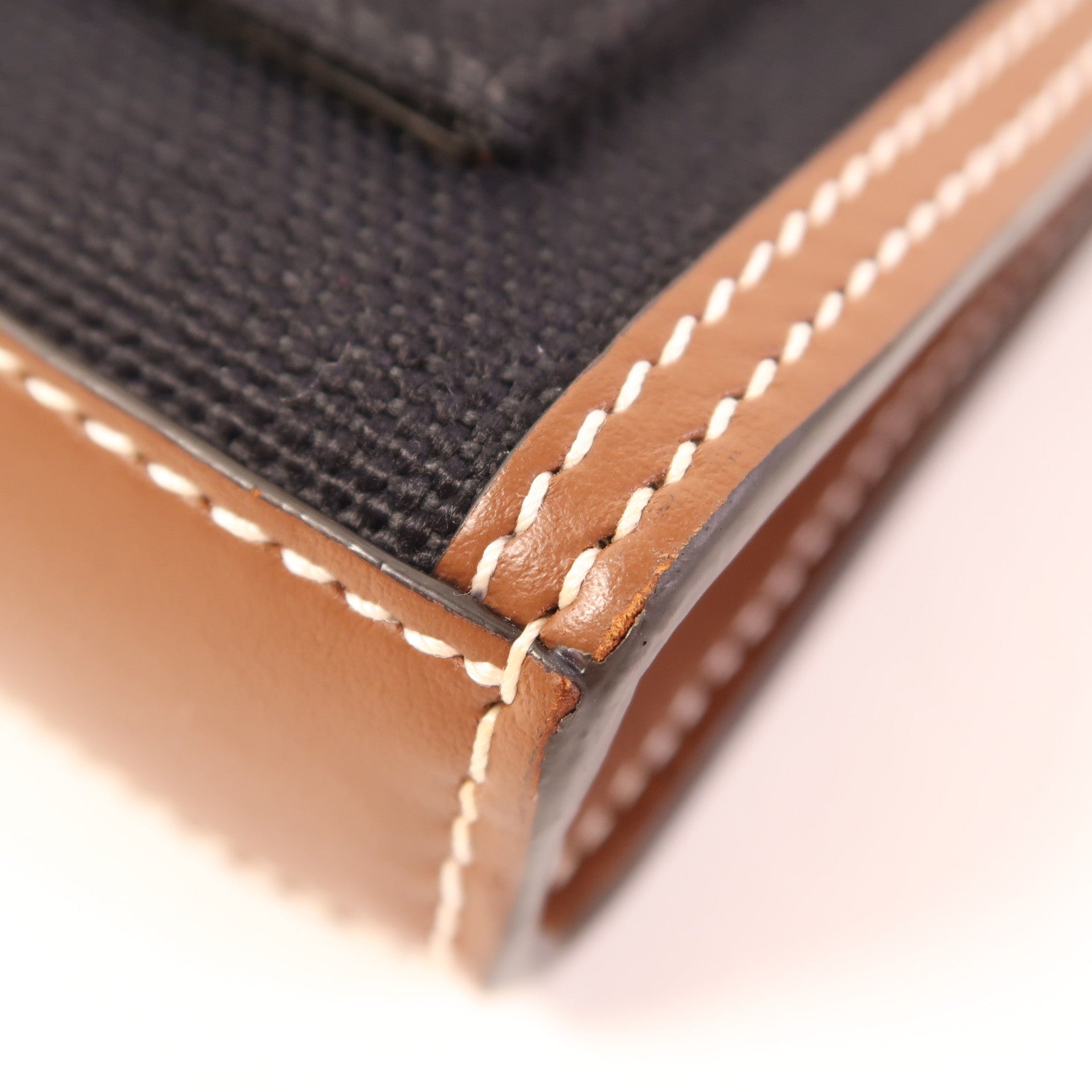 BURBERRY 帆布Shoulder Bag銀扣肩背袋