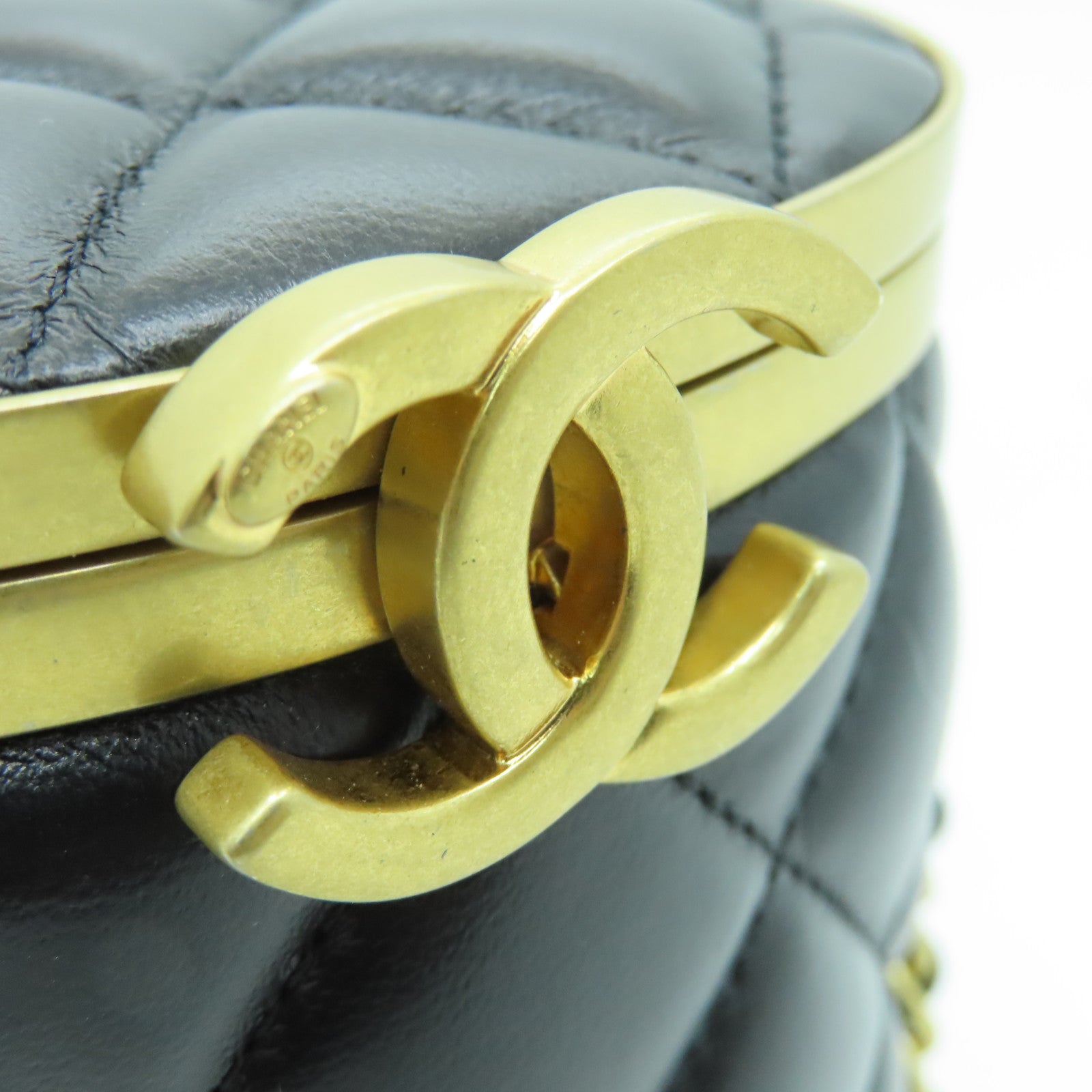 CHANEL rhombic cowhide leather Chain Shoulder Bag gold buckle chain shoulder bag black