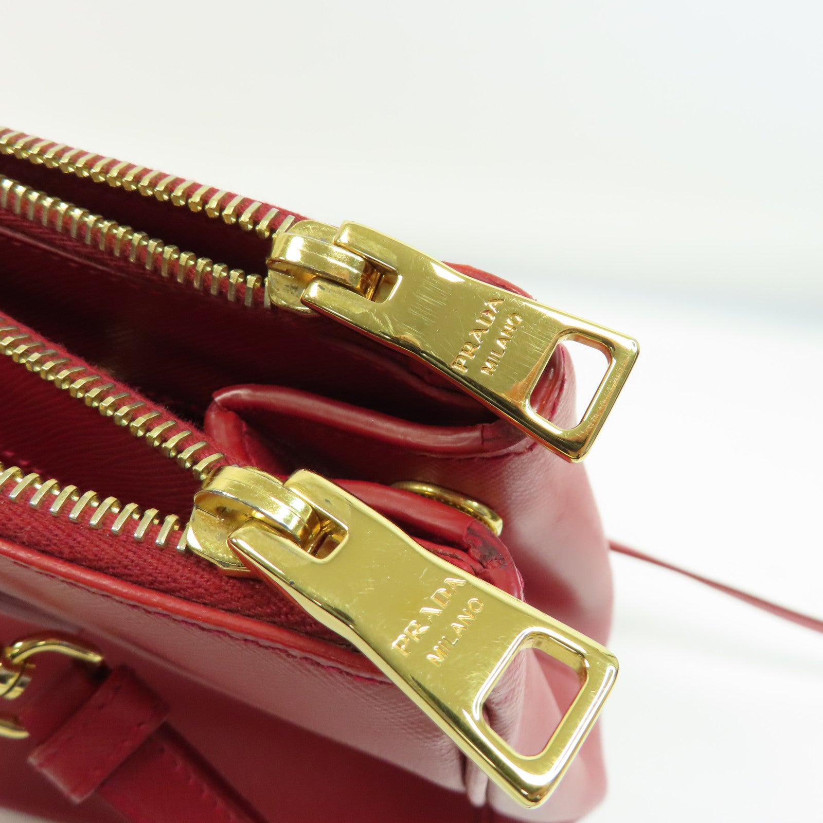 PRADA 皮革2 Way Shoulder金扣手挽肩背兩用袋紅色