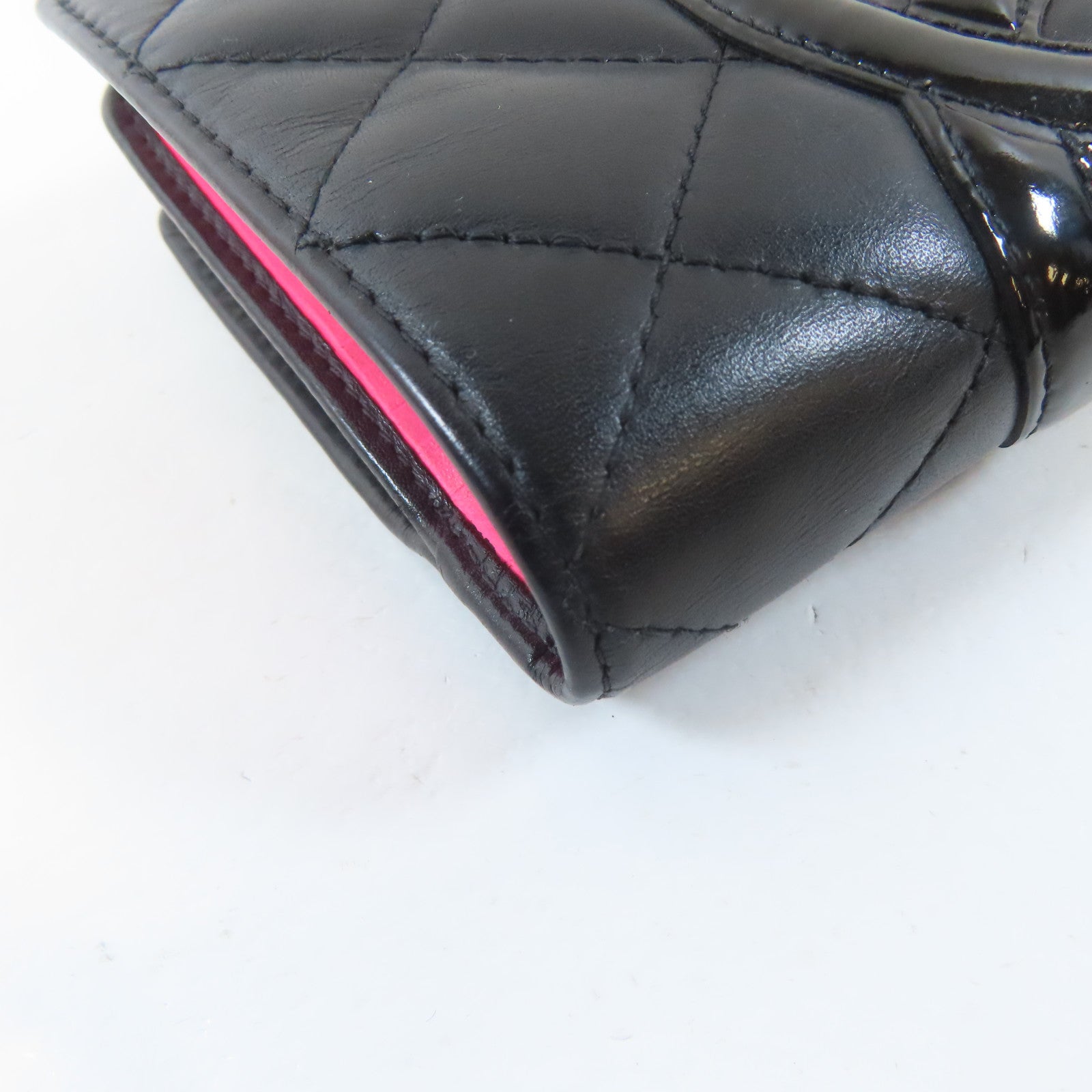 CHANEL 菱格牛皮皮革Cambon Bifold Wallet銀扣錢包黑色